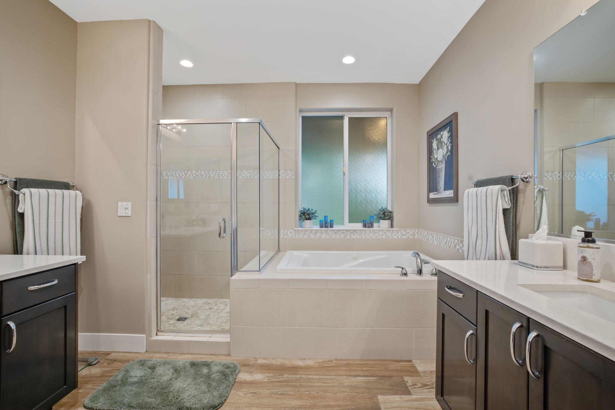 4738 W Crystal Ct, Visalia, CA 93291