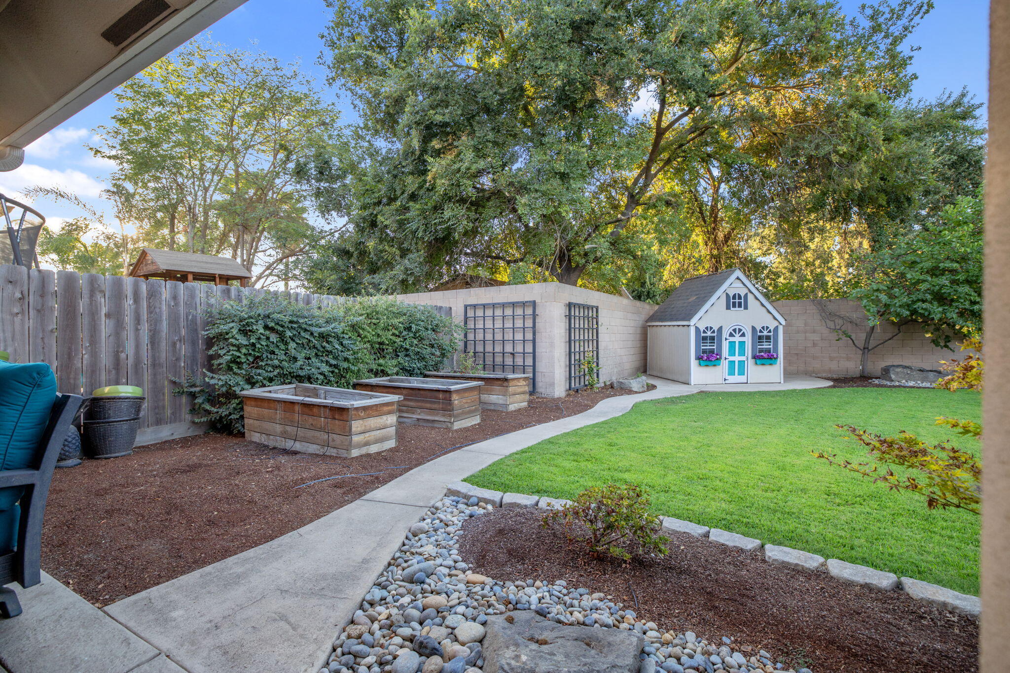 4738 W Crystal Ct, Visalia, CA 93291