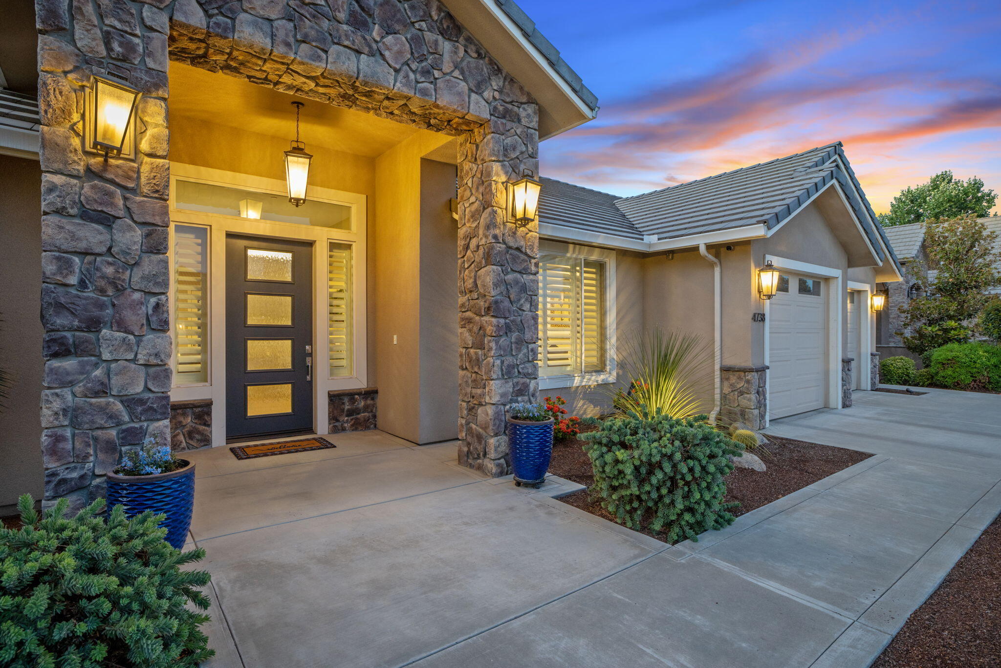 4738 W Crystal Ct, Visalia, CA 93291