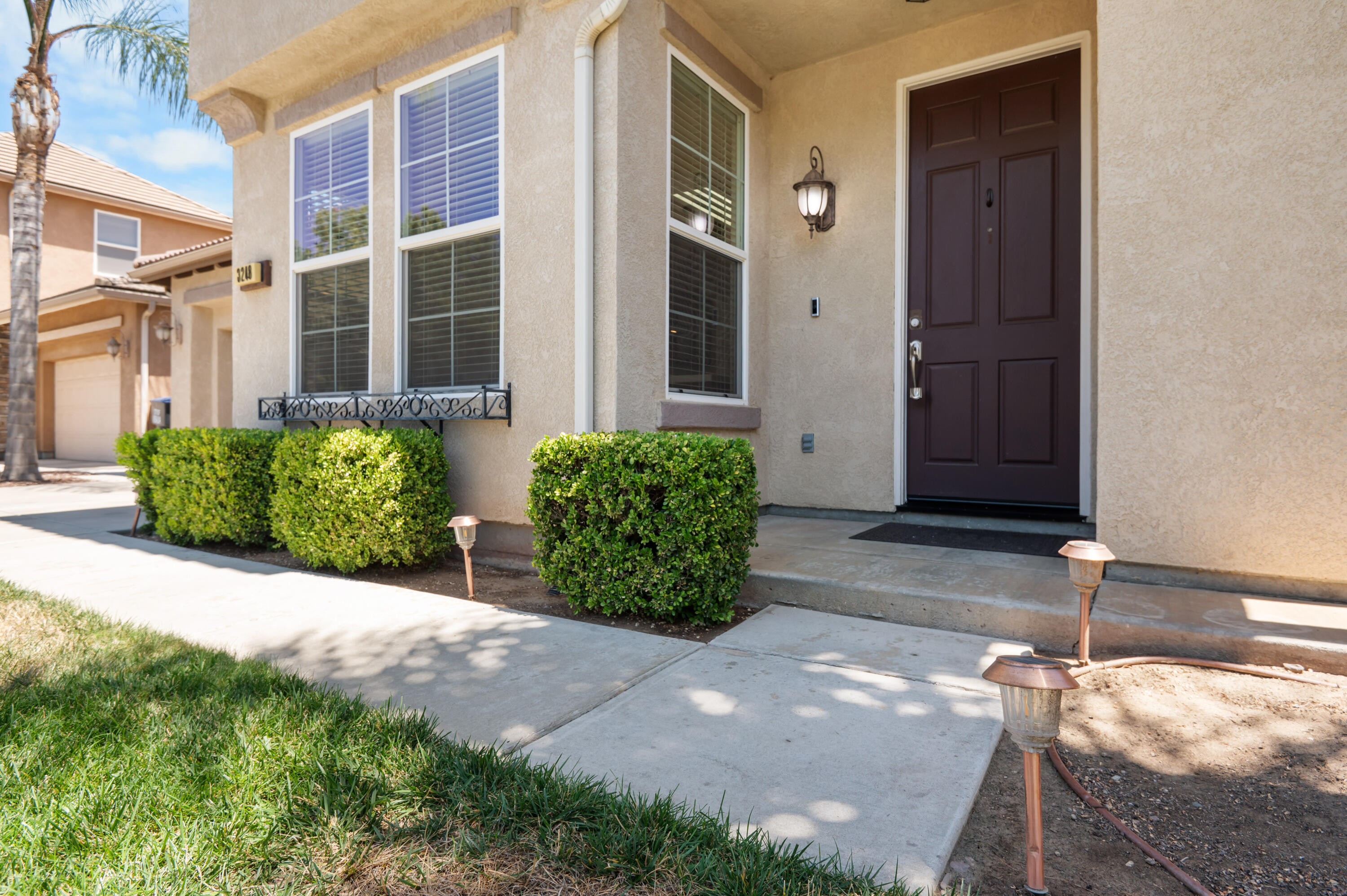3248 N Memory St, Visalia, CA 93291