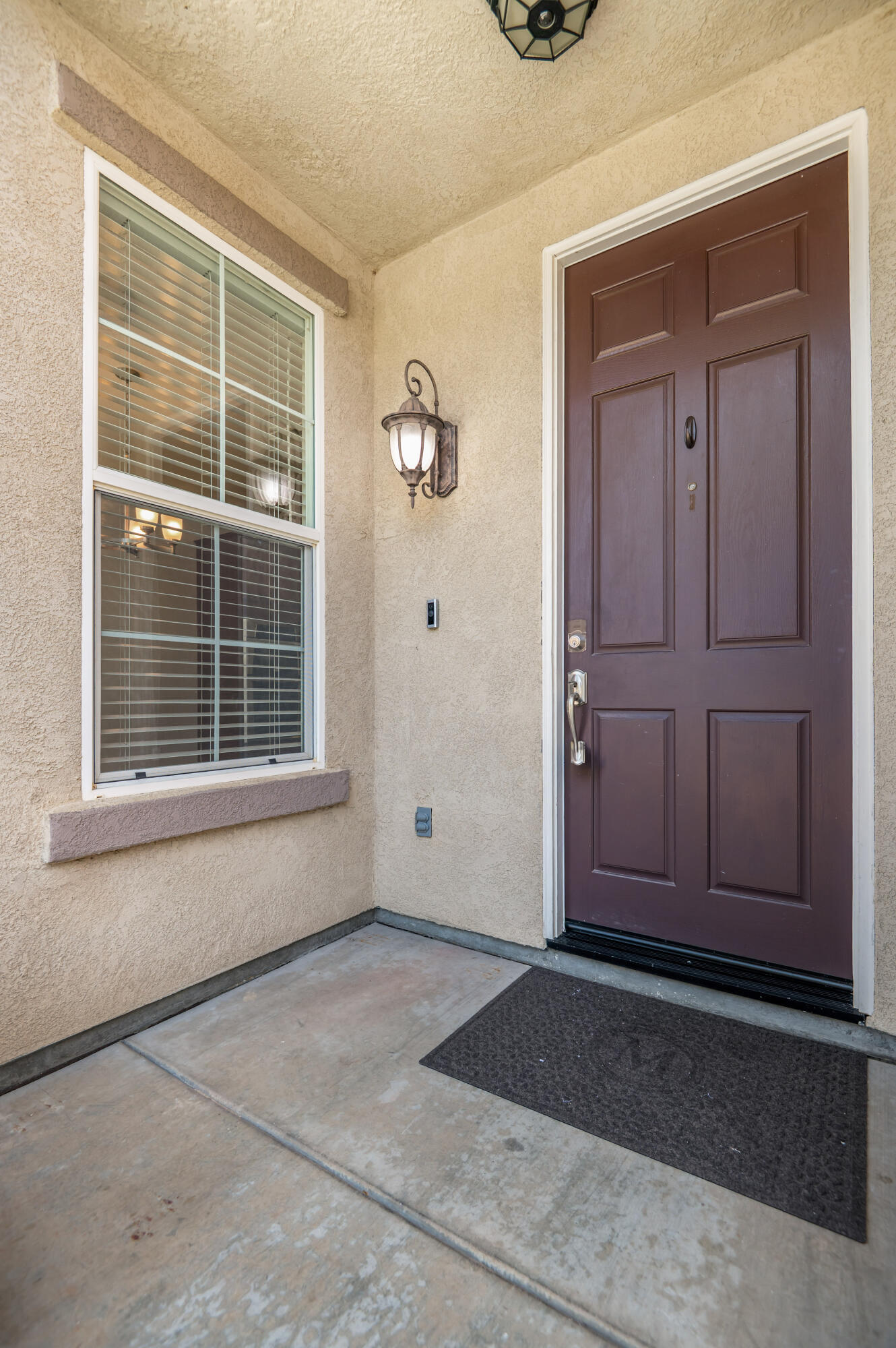 3248 N Memory St, Visalia, CA 93291