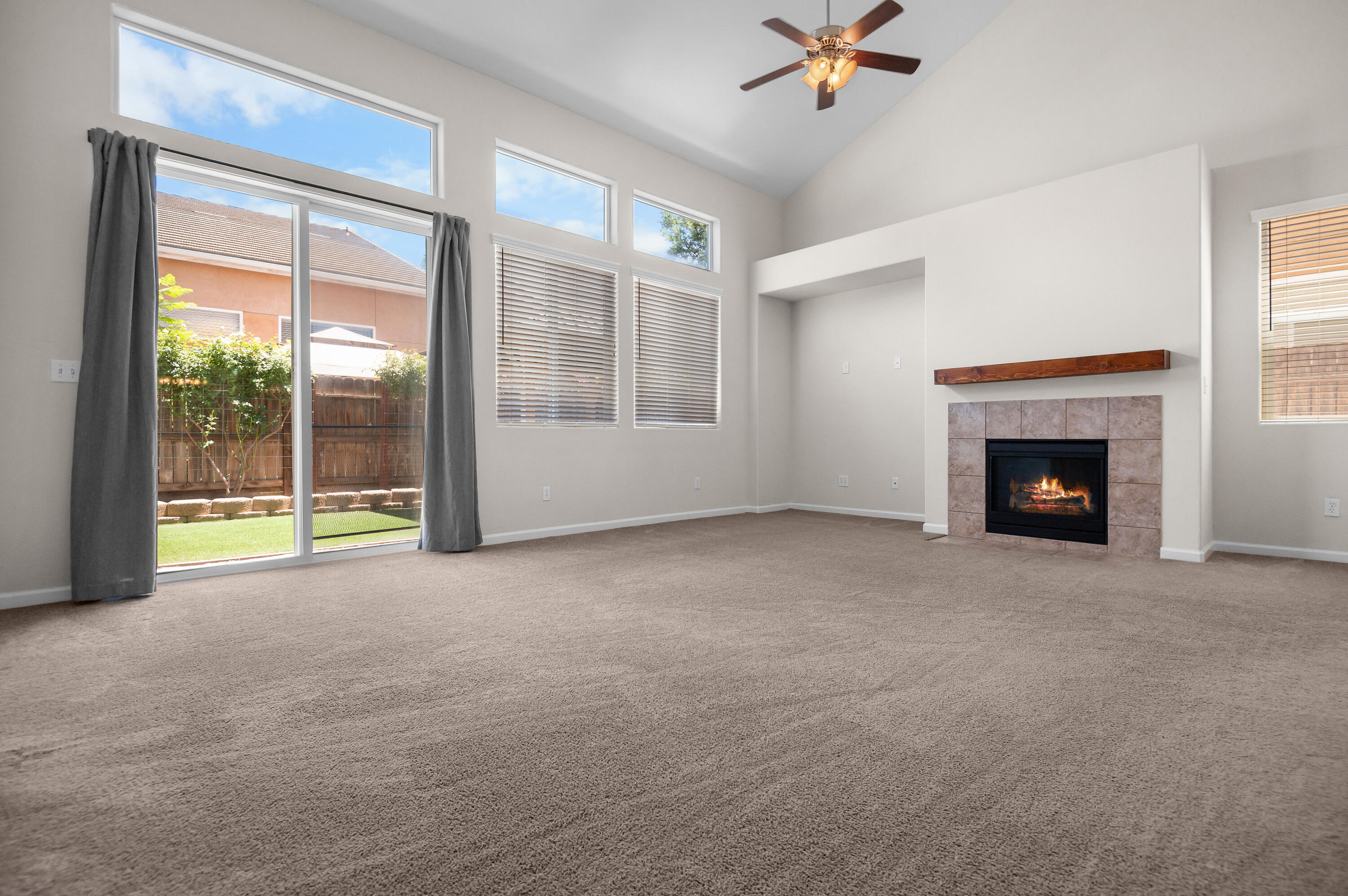 3248 N Memory St, Visalia, CA 93291
