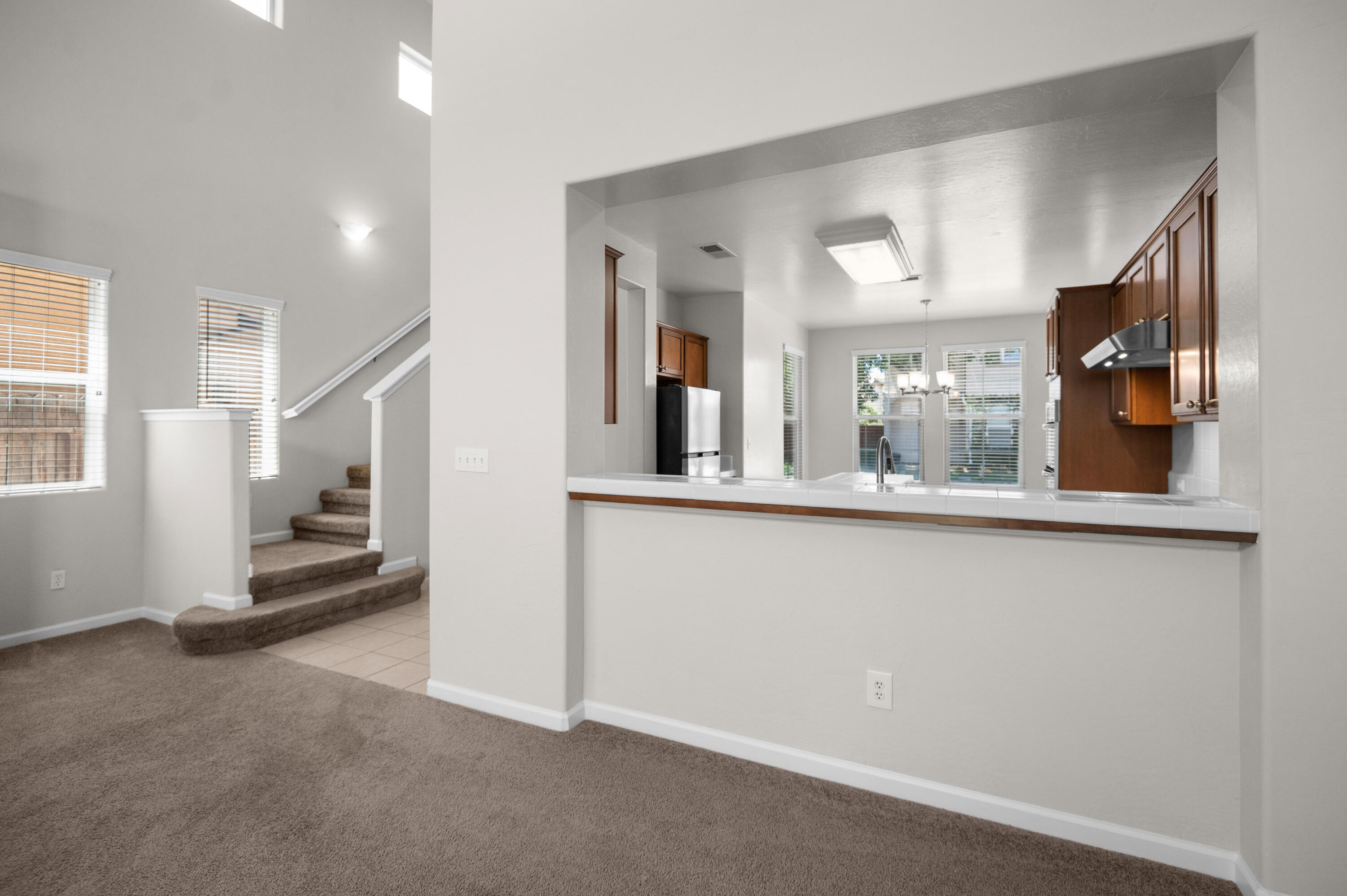 3248 N Memory St, Visalia, CA 93291