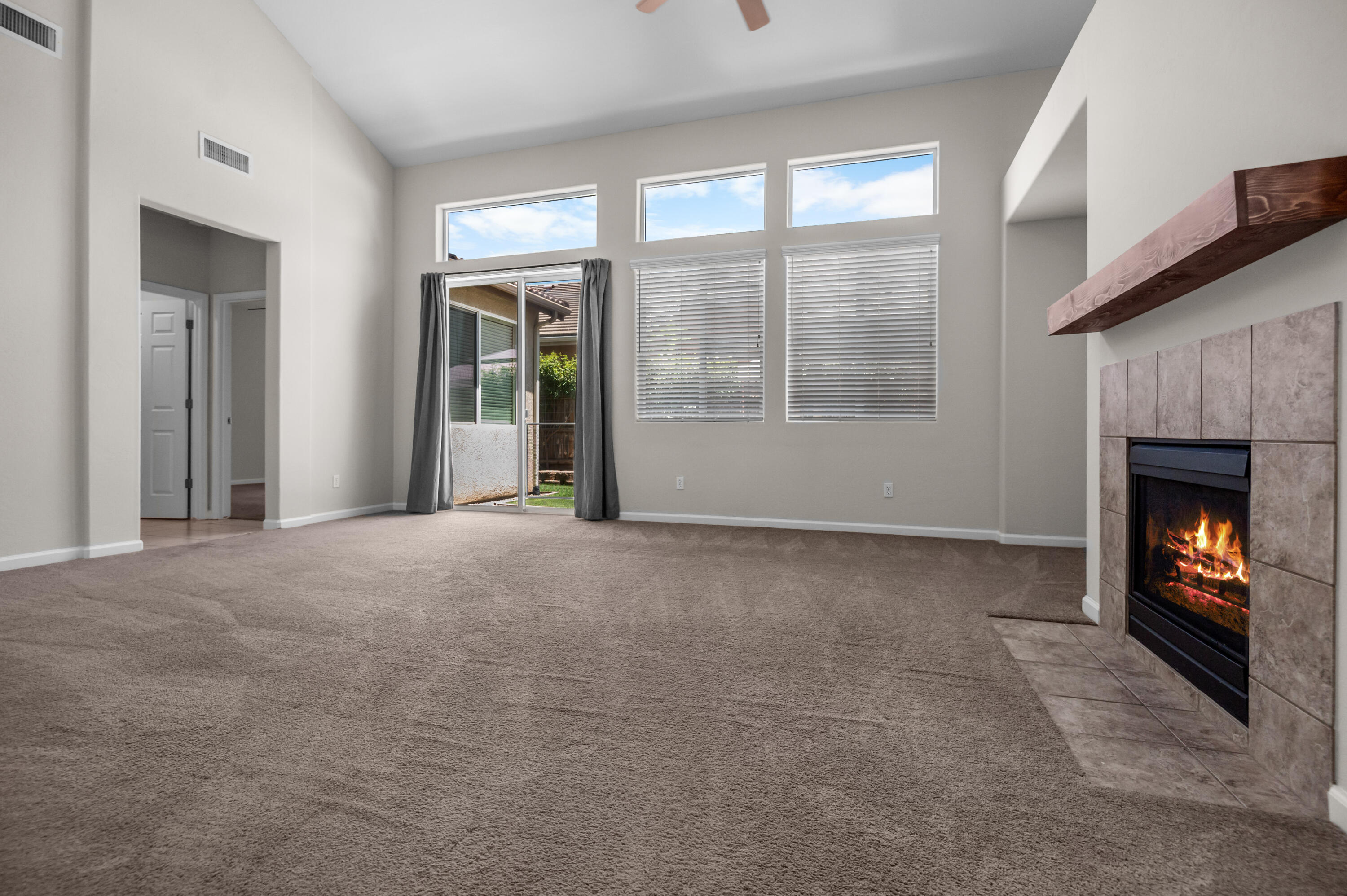 3248 N Memory St, Visalia, CA 93291