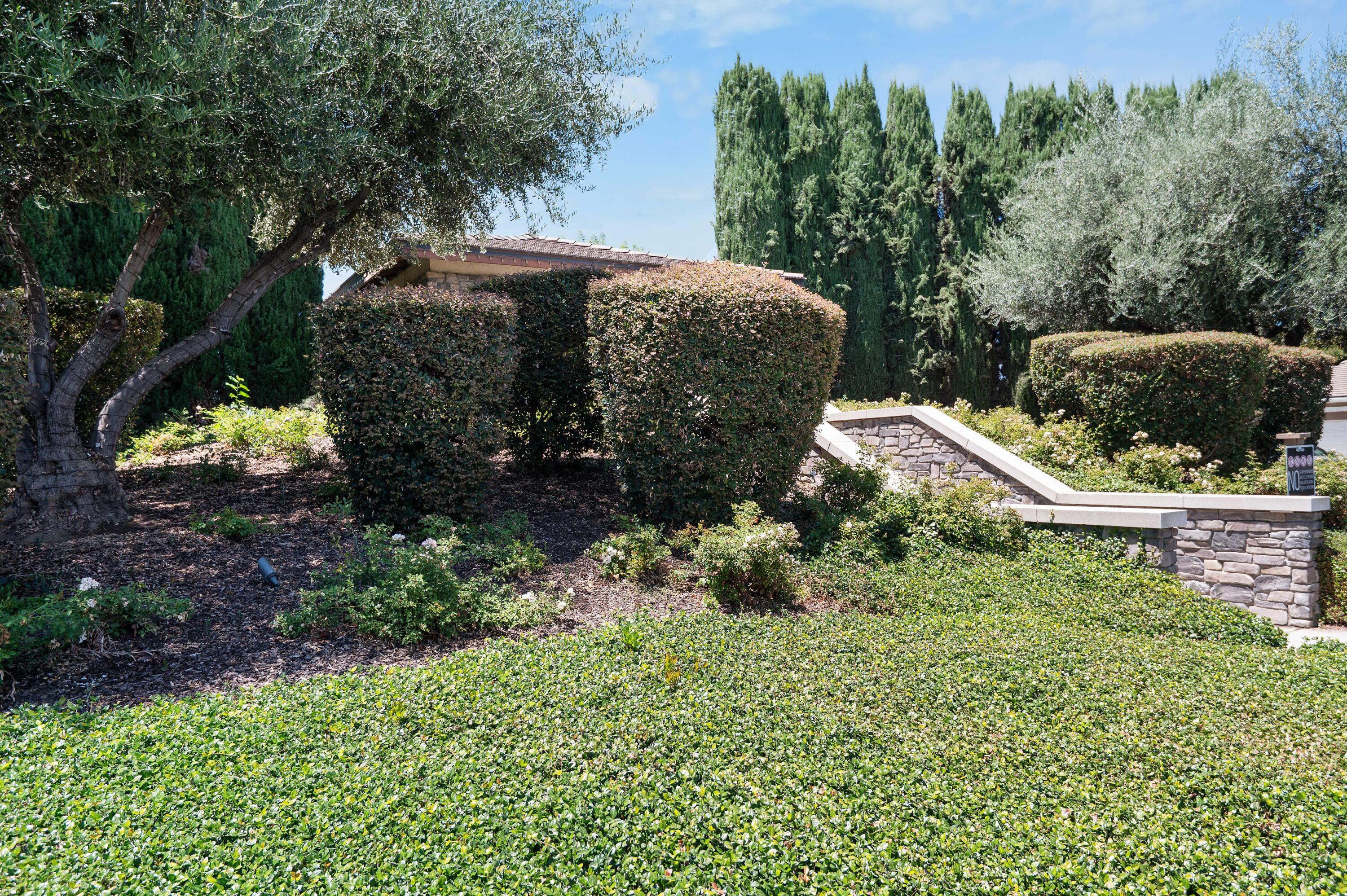 3248 N Memory St, Visalia, CA 93291