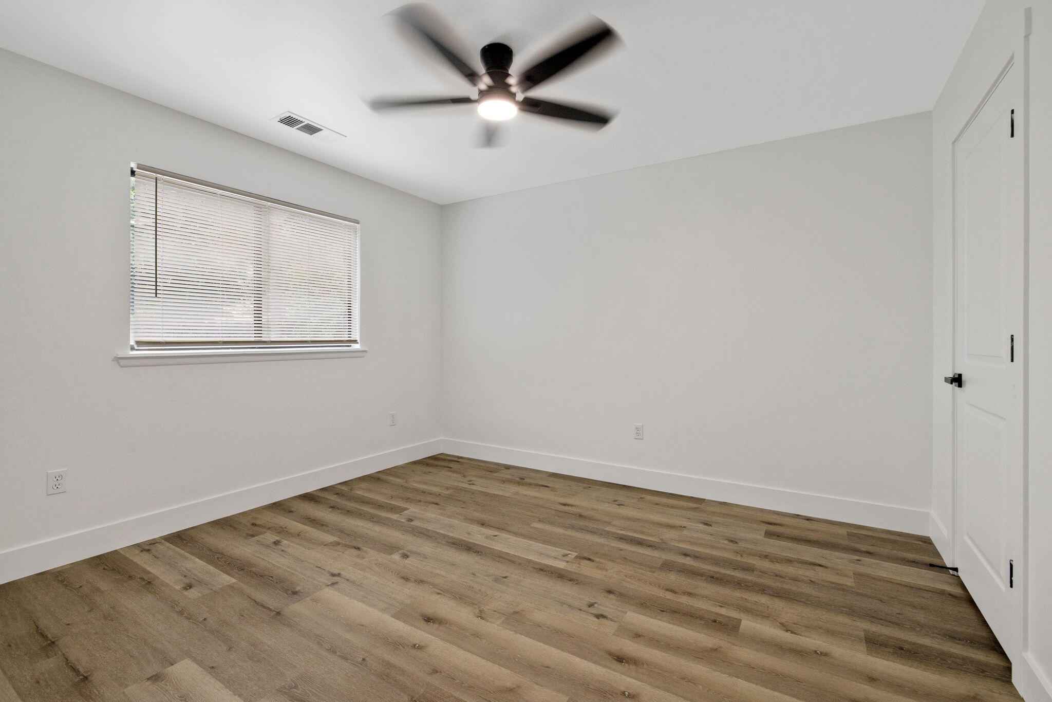 1170 N Maston St, Porterville, CA 93257