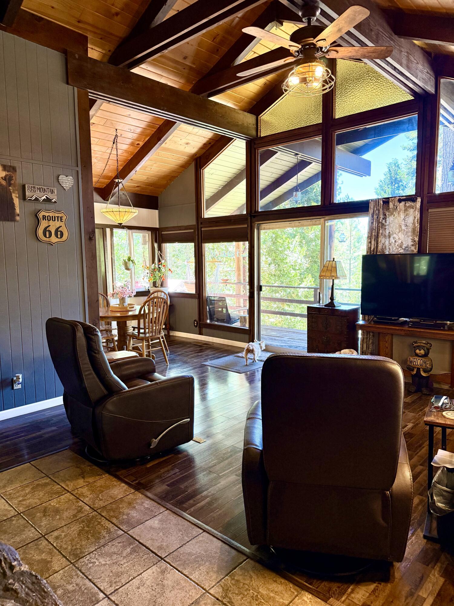 57524 Crest Dr, Springville, CA 93265