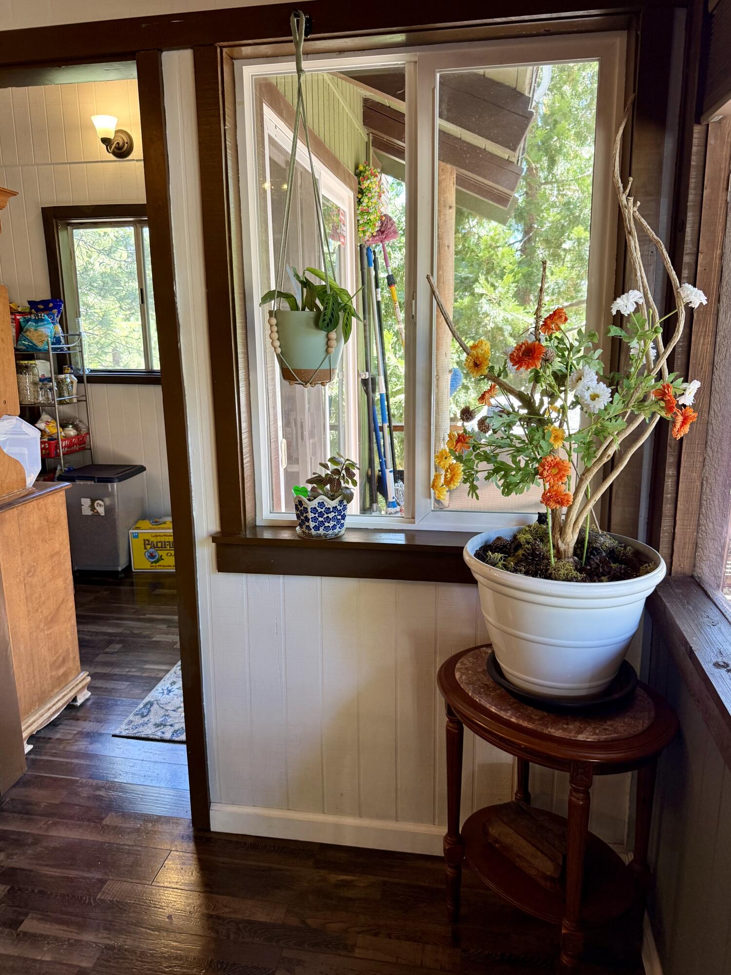 57524 Crest Dr, Springville, CA 93265