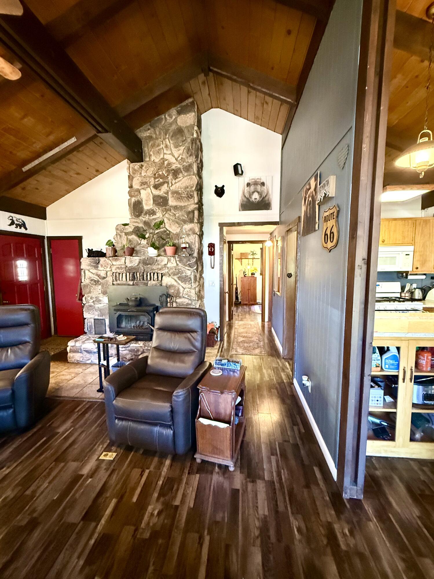 57524 Crest Dr, Springville, CA 93265