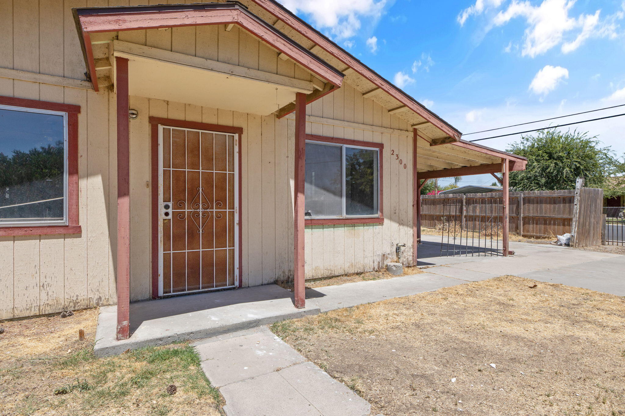 2300 Garvey Ave, Corcoran, CA 93212