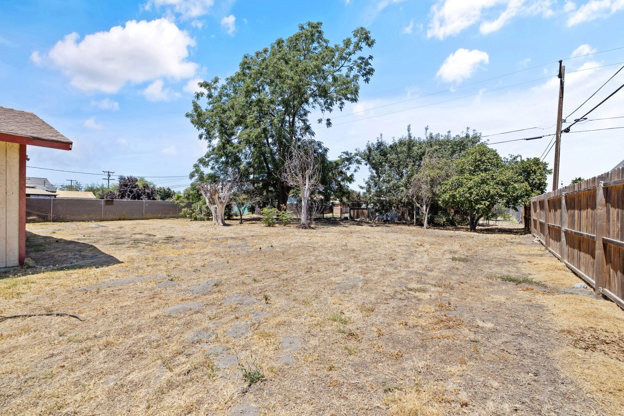 2300 Garvey Ave, Corcoran, CA 93212