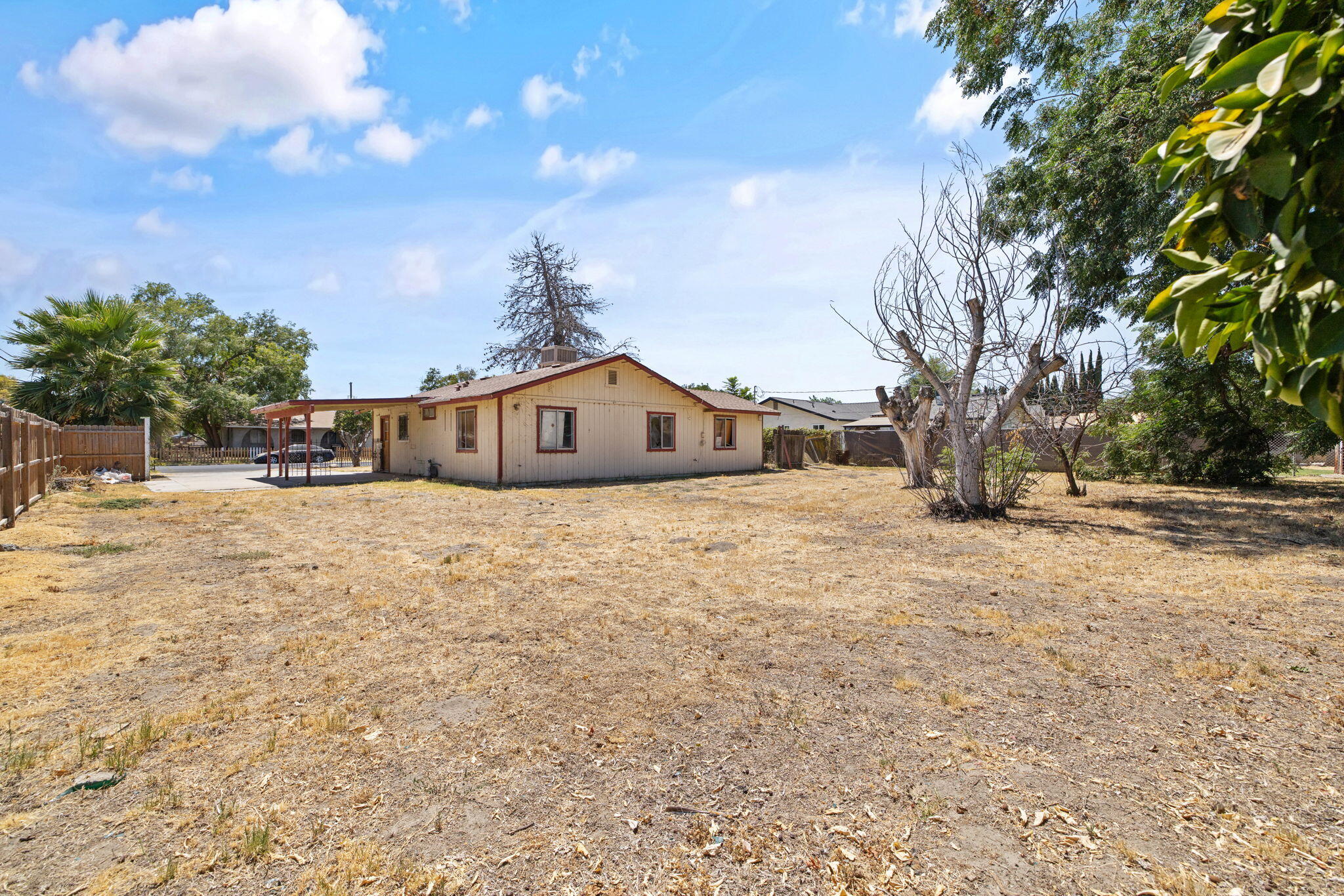 2300 Garvey Ave, Corcoran, CA 93212