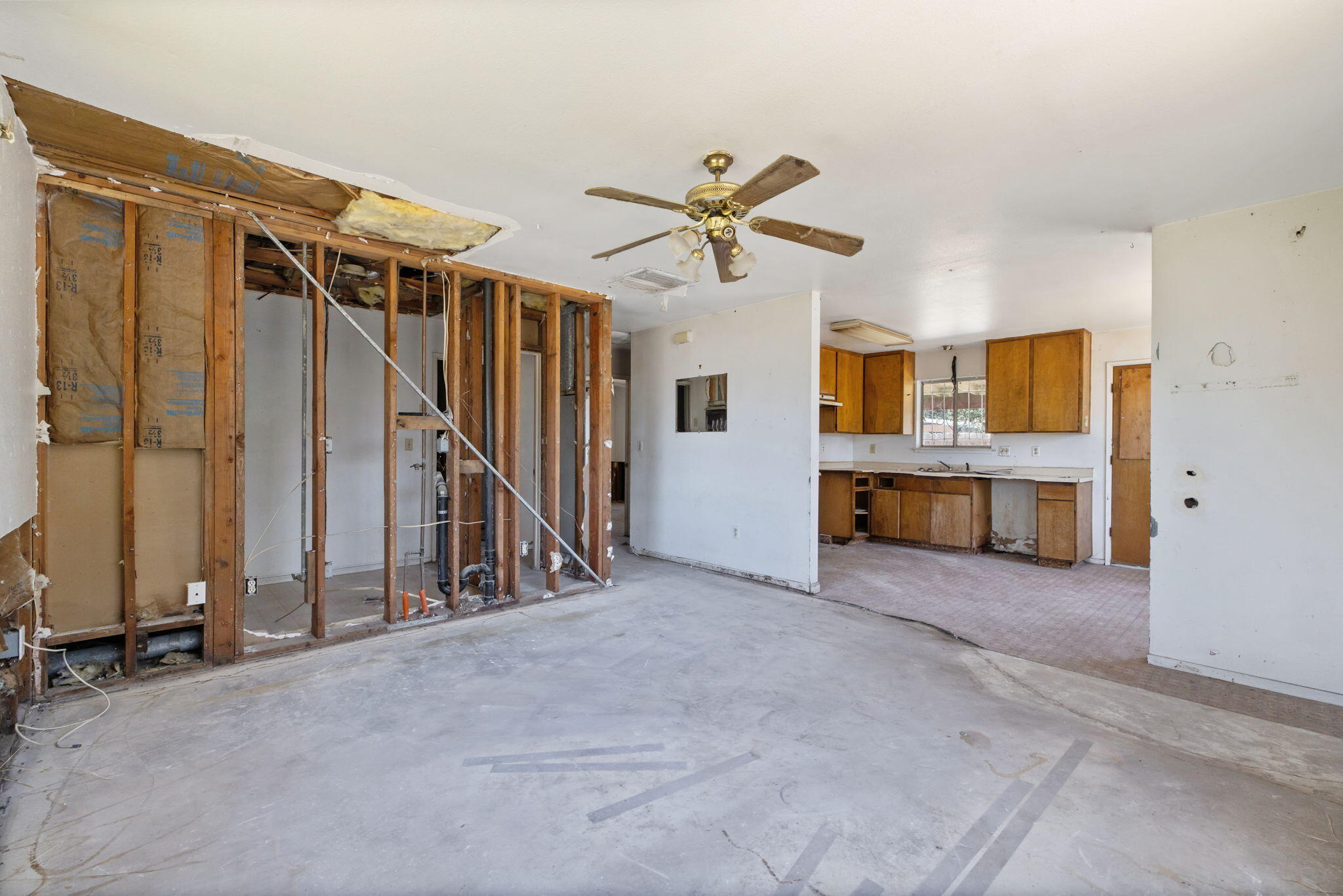 2300 Garvey Ave, Corcoran, CA 93212
