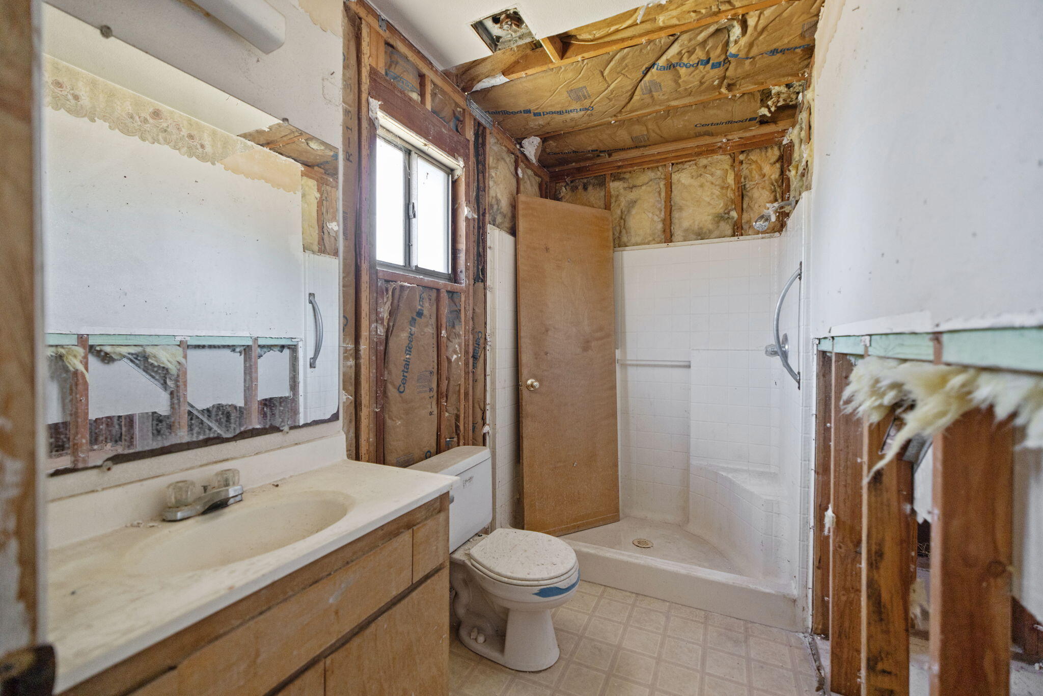 2300 Garvey Ave, Corcoran, CA 93212