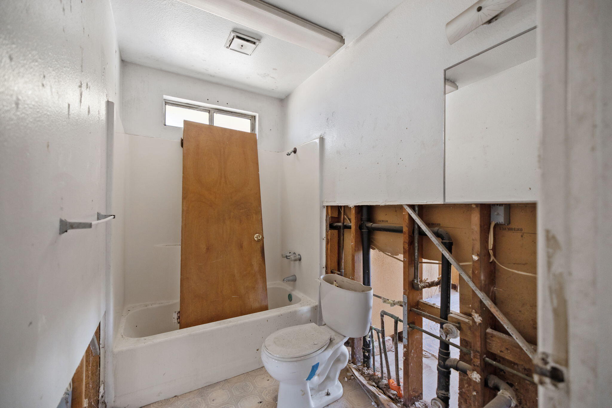 2300 Garvey Ave, Corcoran, CA 93212