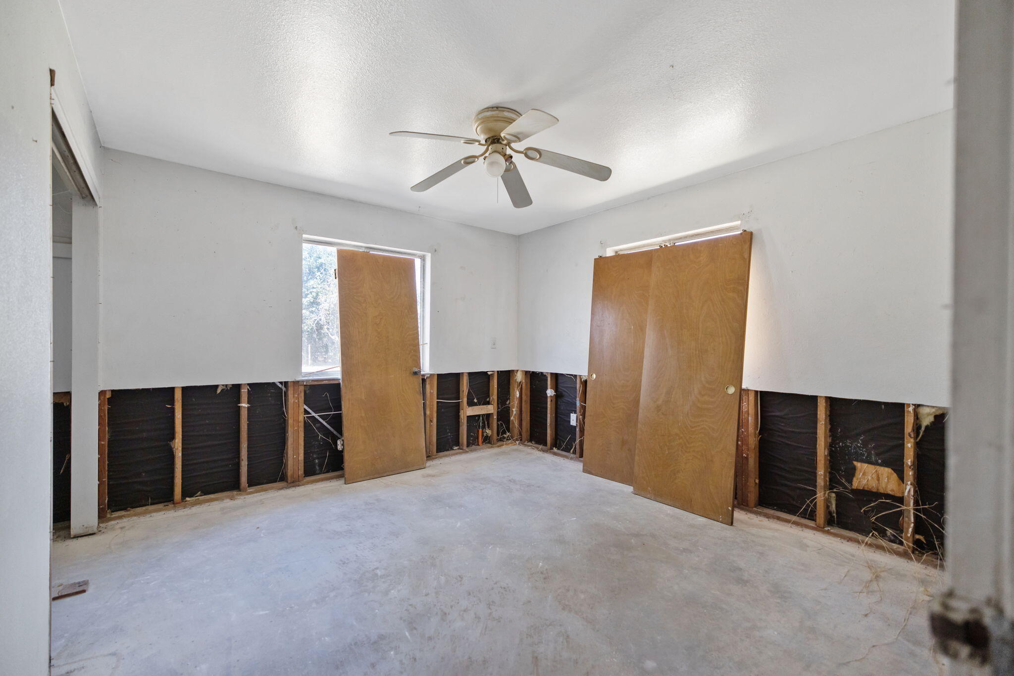 2300 Garvey Ave, Corcoran, CA 93212
