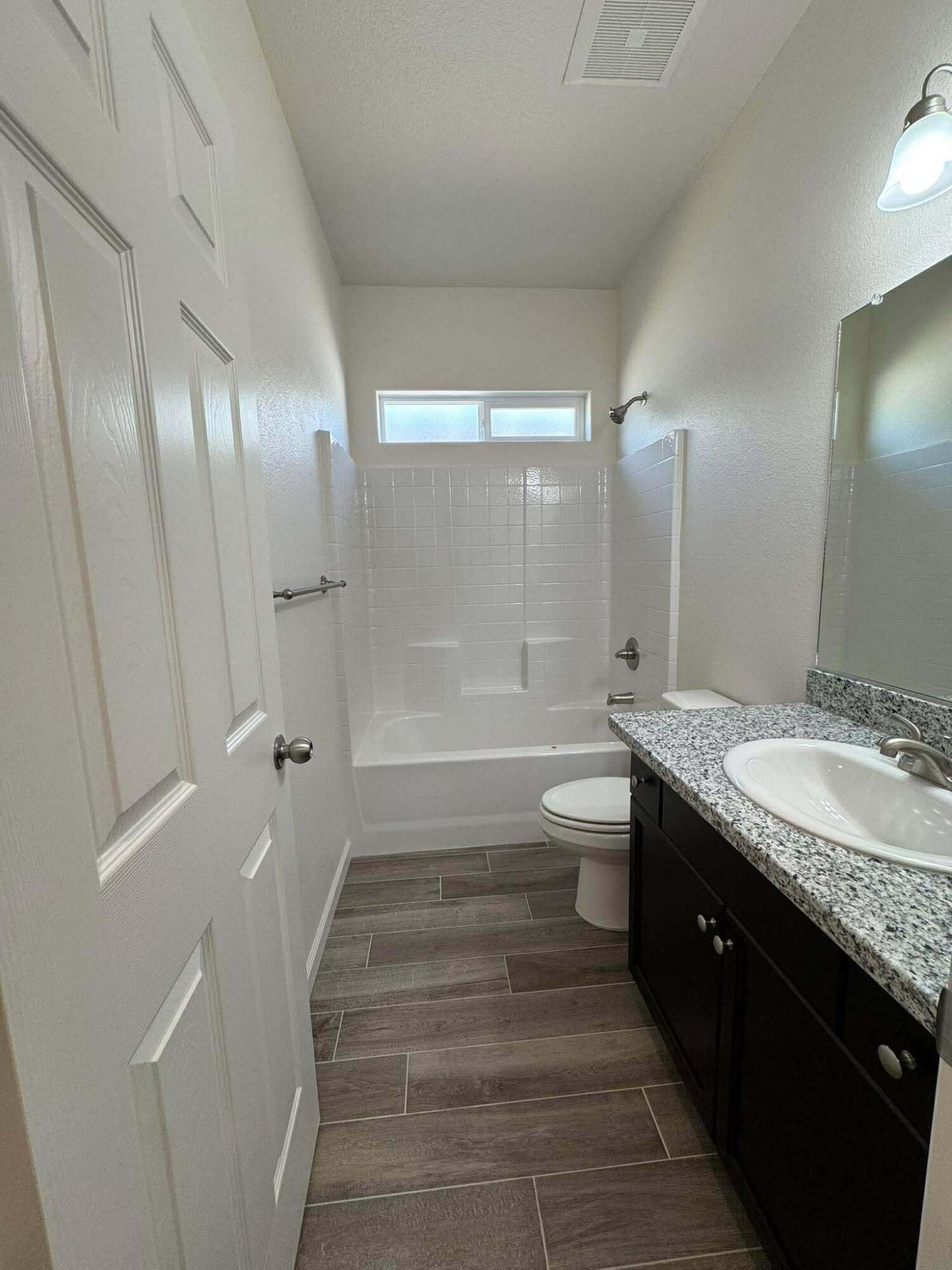30627 Ashland Rd, Visalia, CA 93291