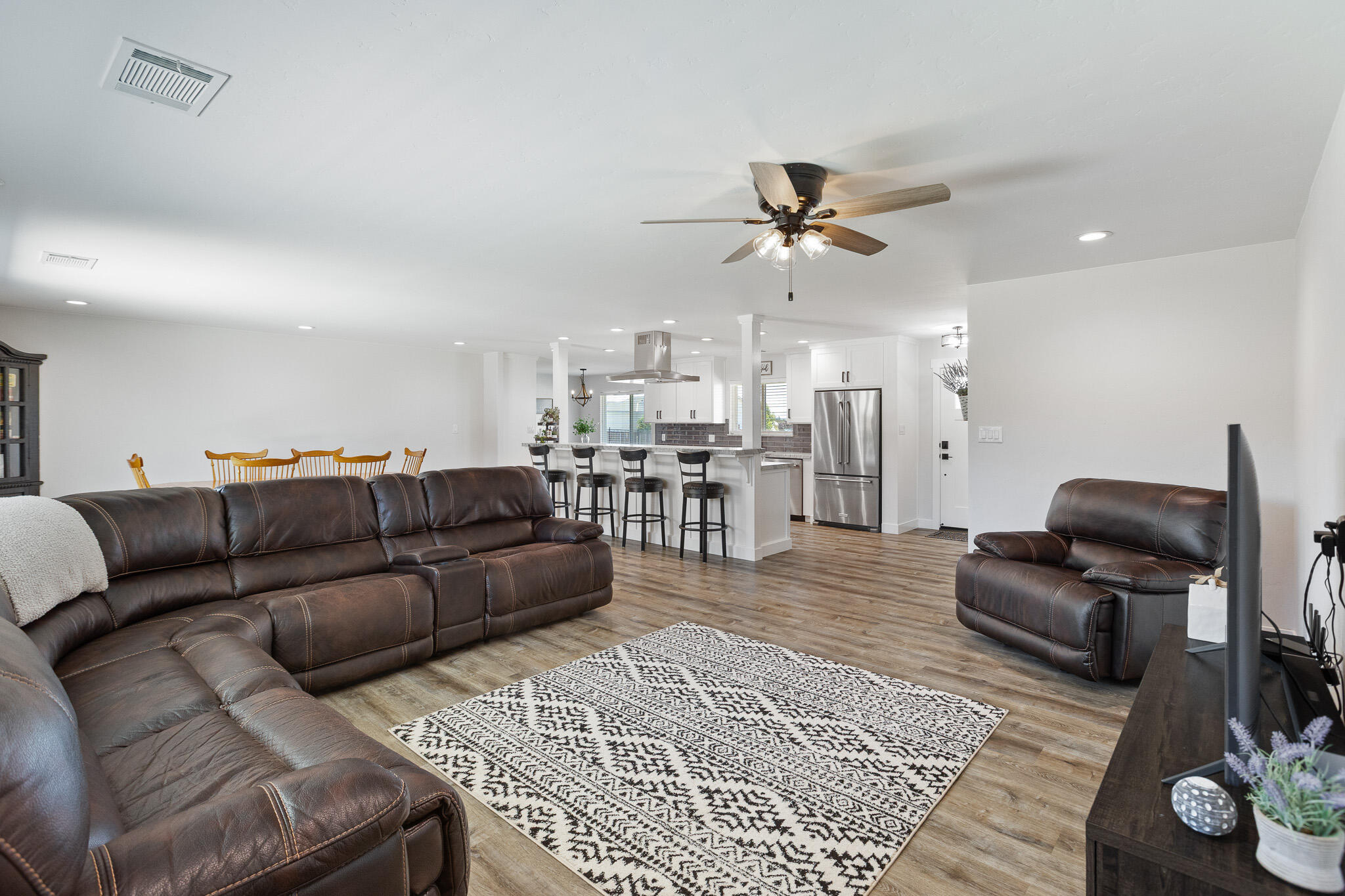 25386 Avenue 78, Terra Bella, CA 93270