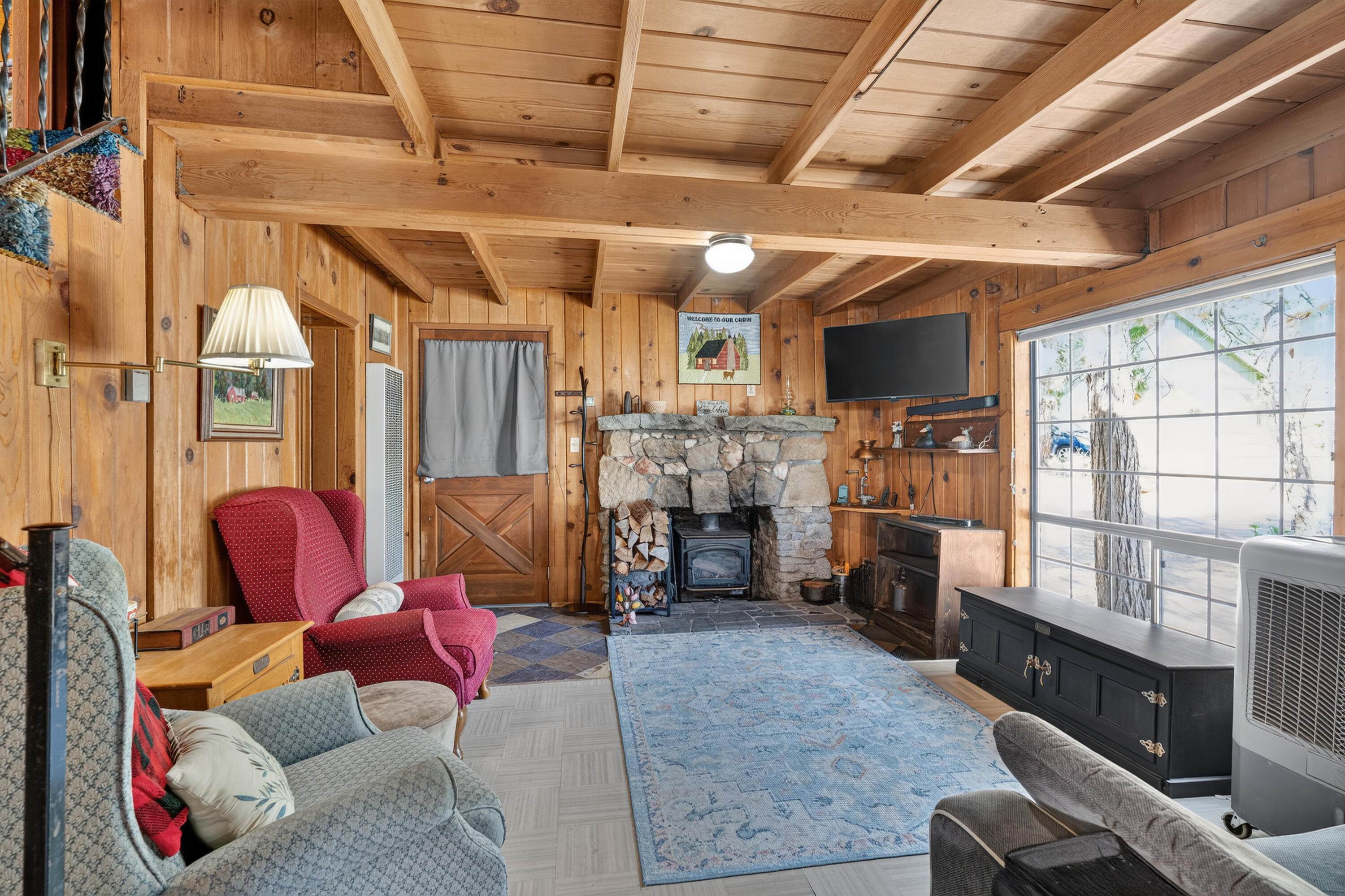 41737 Corlew Ln, Auberry, CA 93602