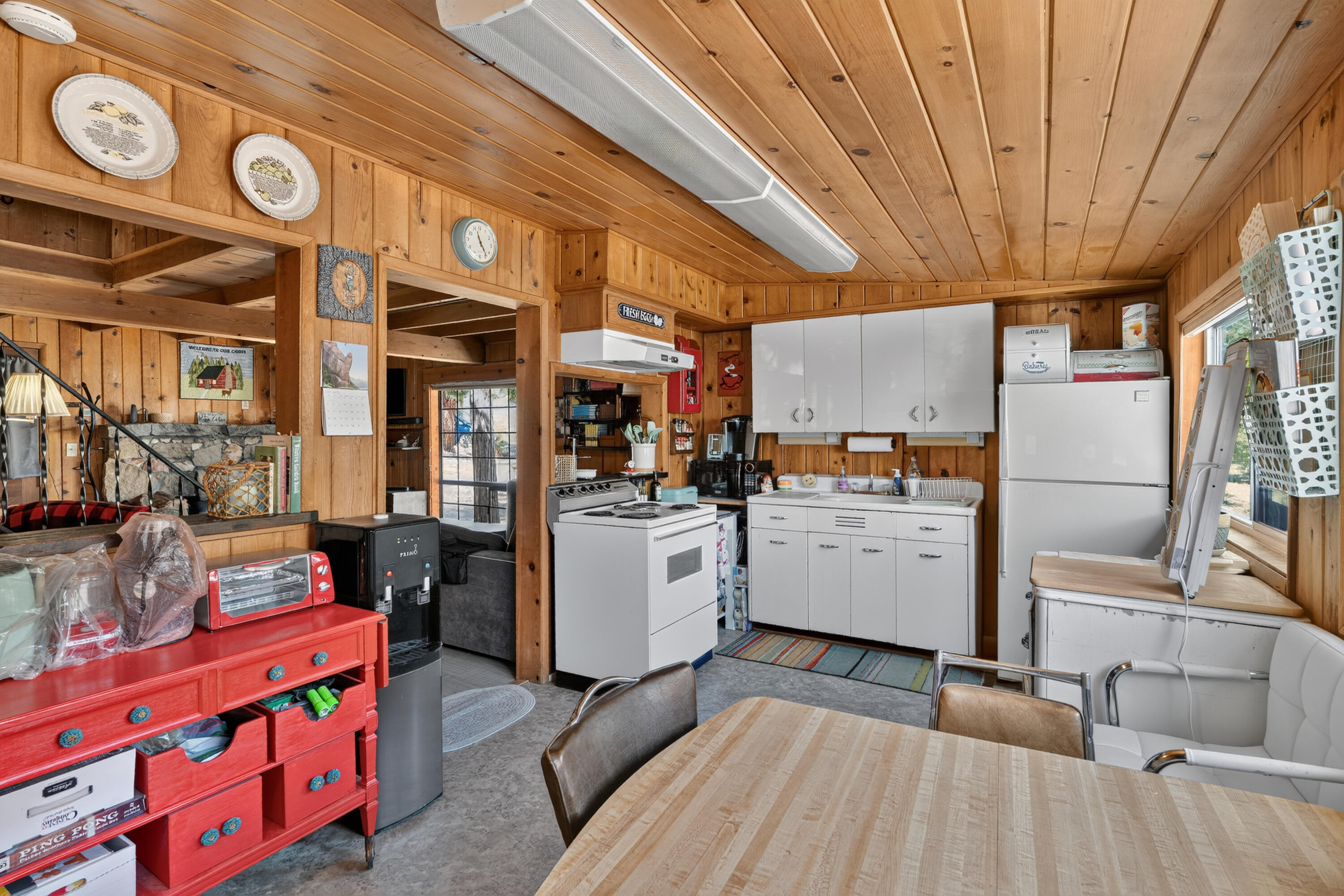 41737 Corlew Ln, Auberry, CA 93602