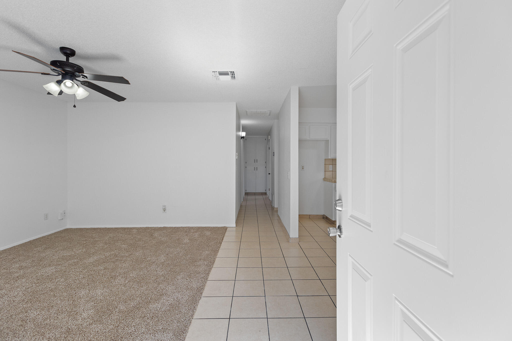 220 N C St, Tulare, CA 93274