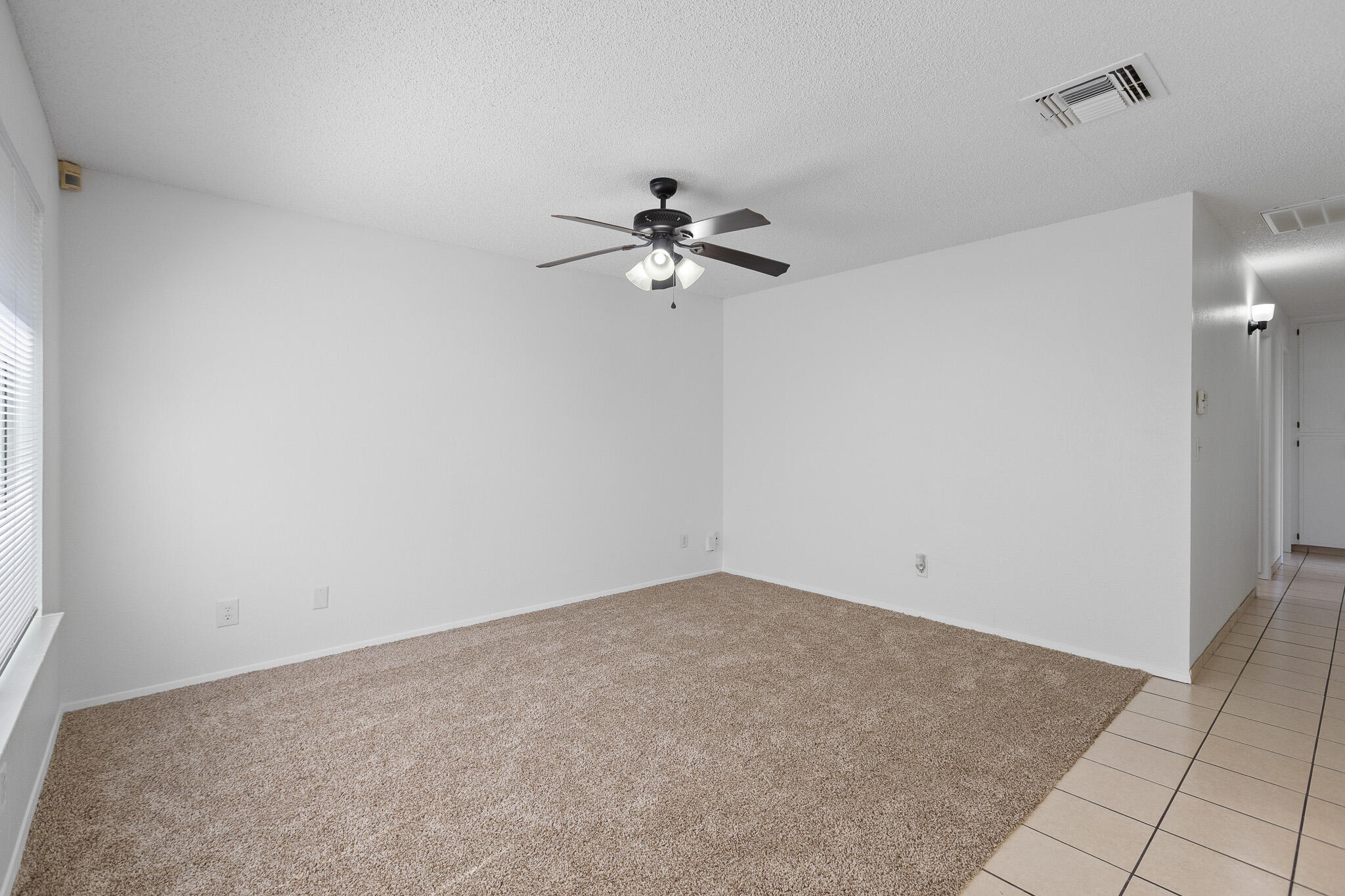 220 N C St, Tulare, CA 93274