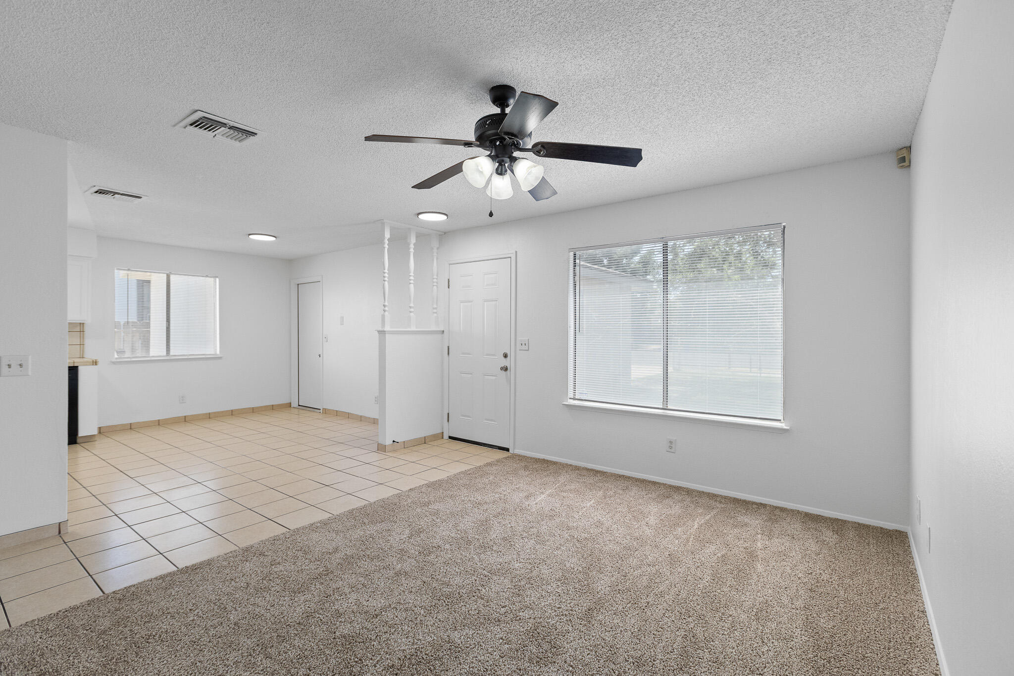 220 N C St, Tulare, CA 93274