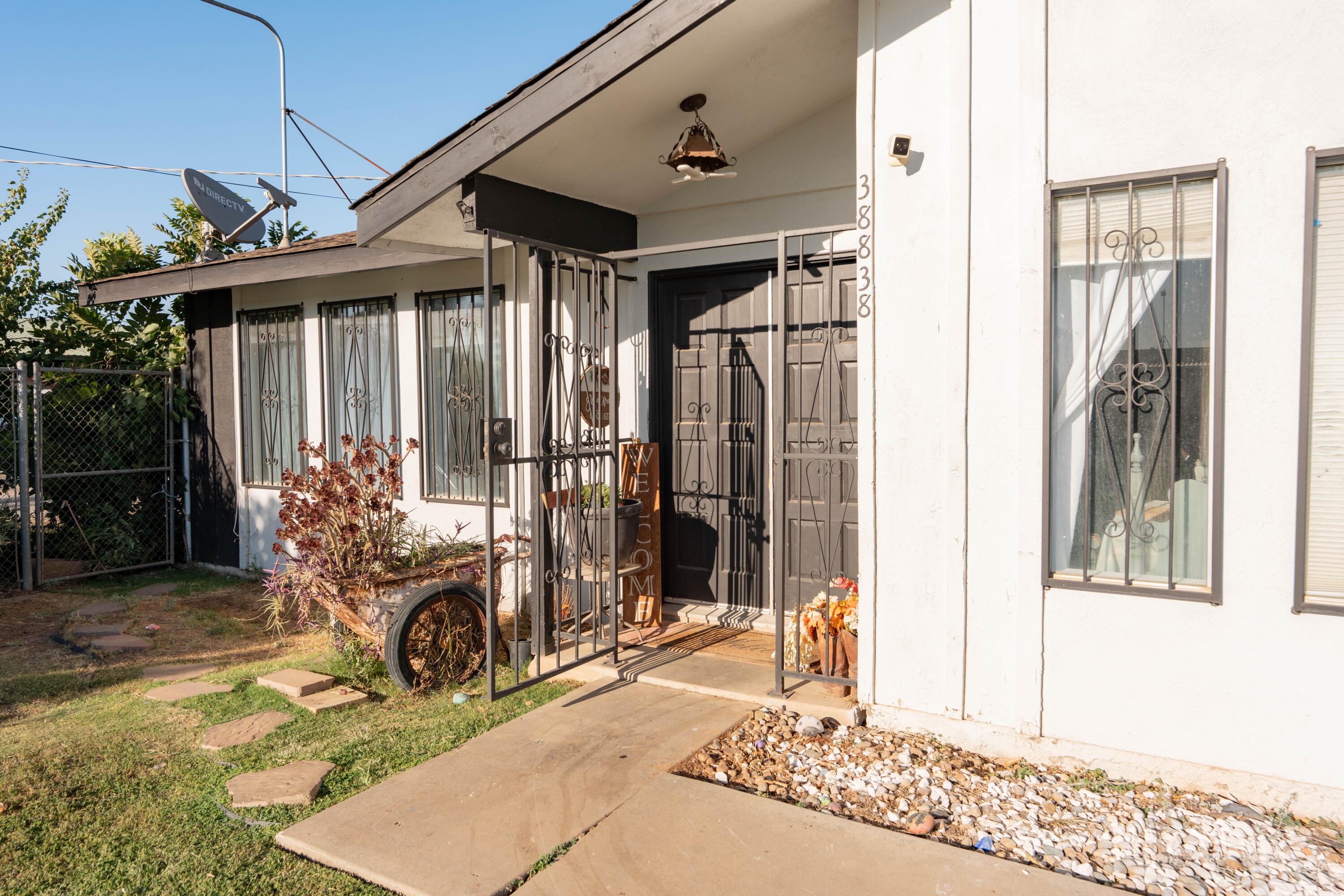 38838 Rd 140, Cutler, CA 93615
