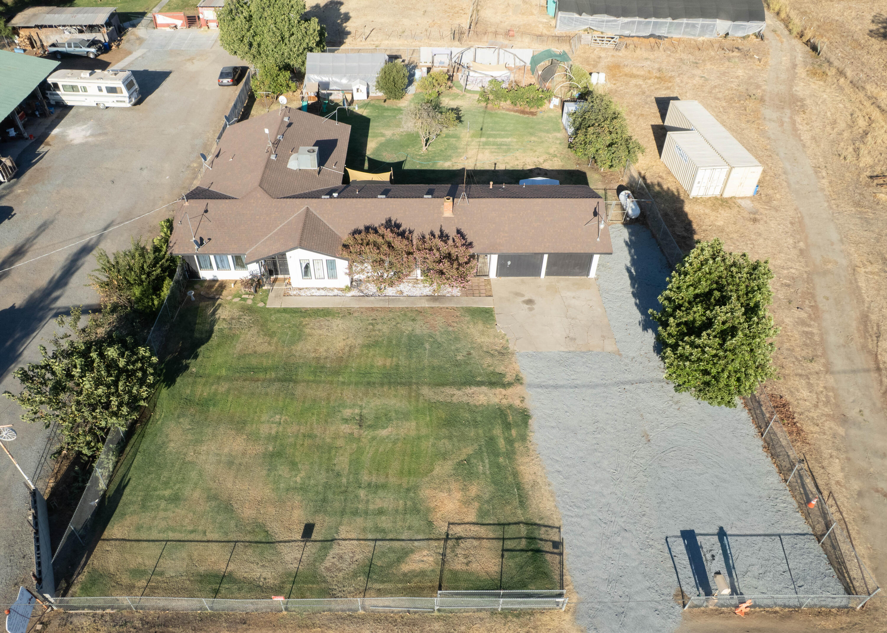 38838 Rd 140, Cutler, CA 93615