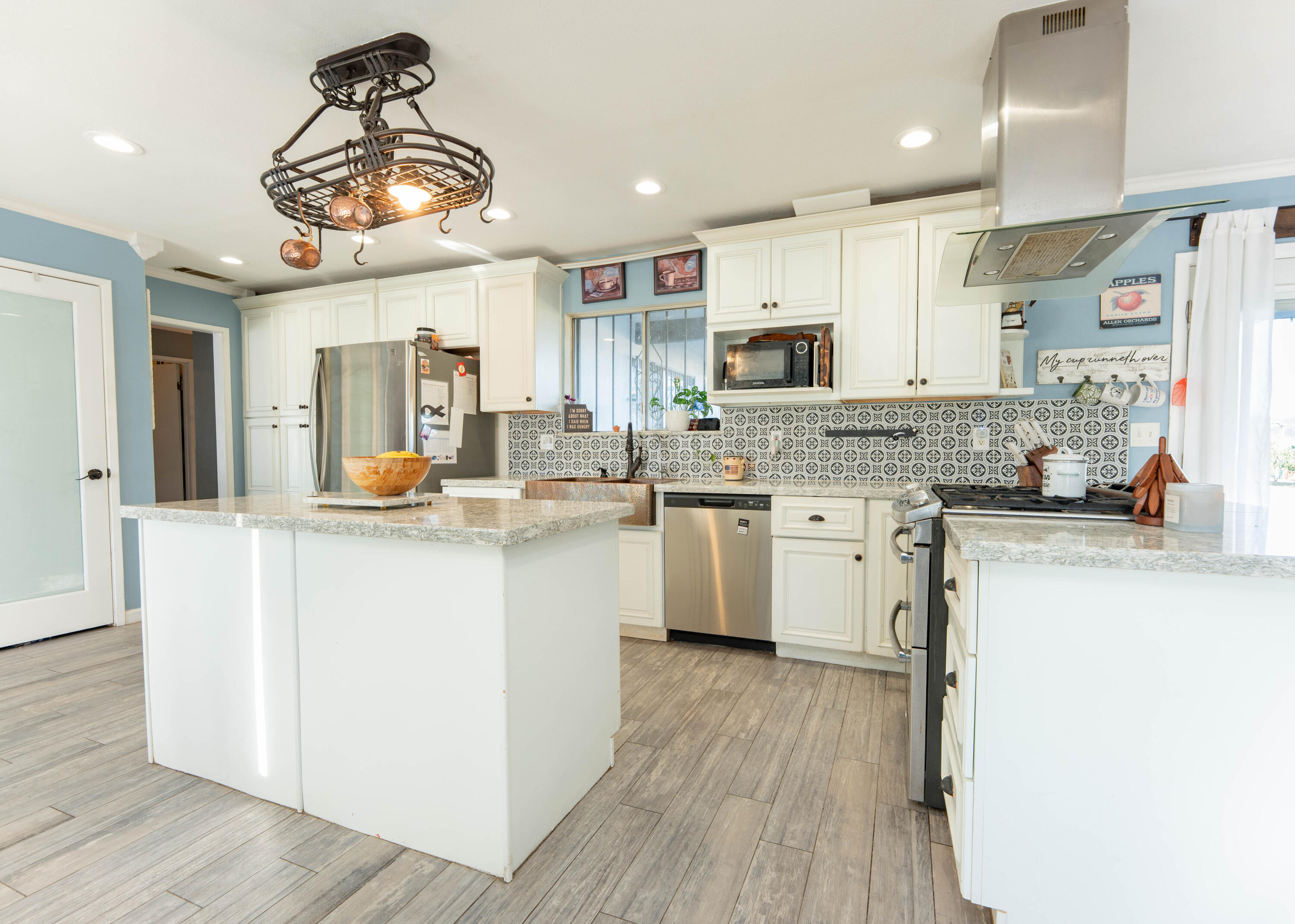 38838 Rd 140, Cutler, CA 93615
