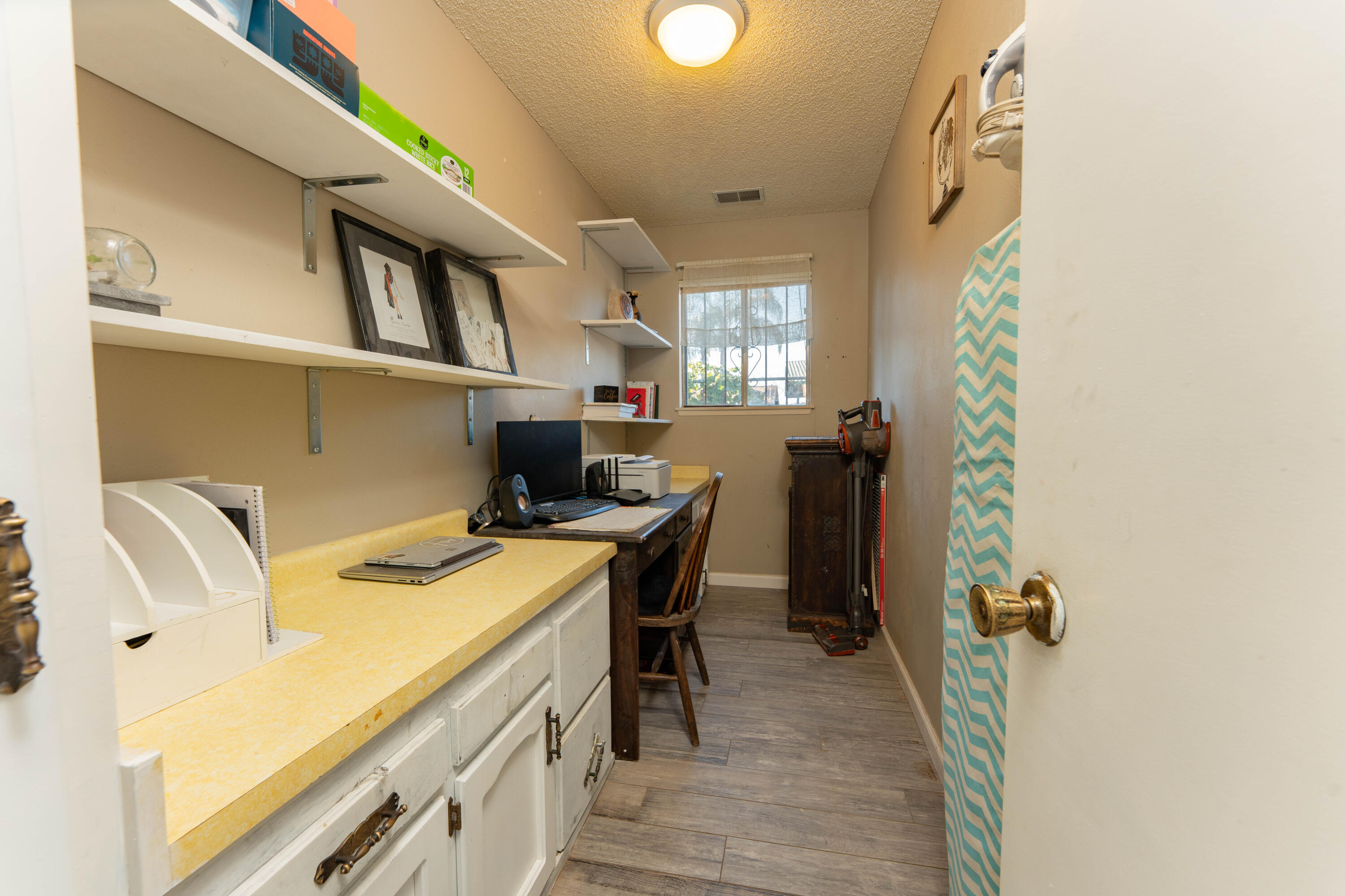 38838 Rd 140, Cutler, CA 93615