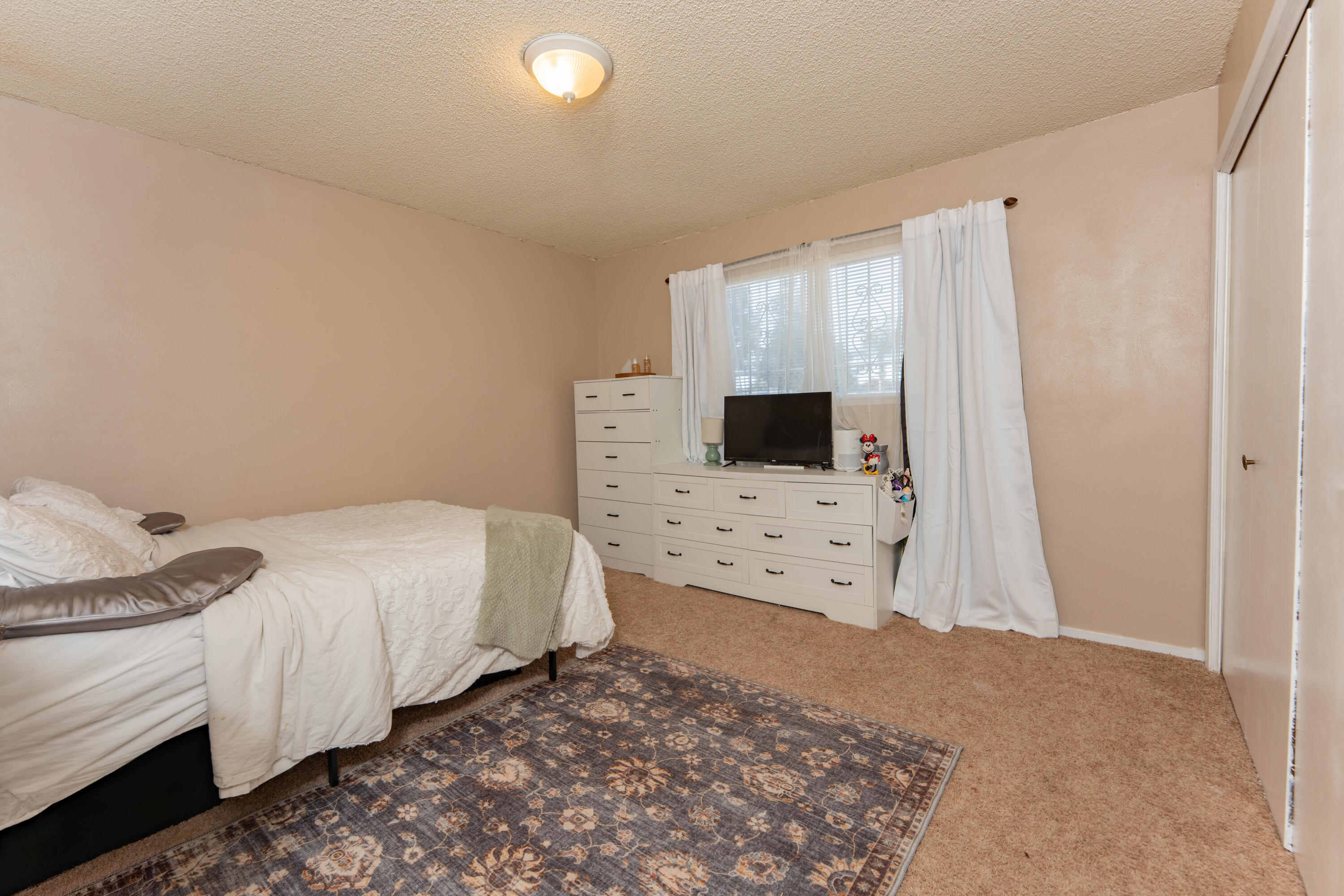 38838 Rd 140, Cutler, CA 93615