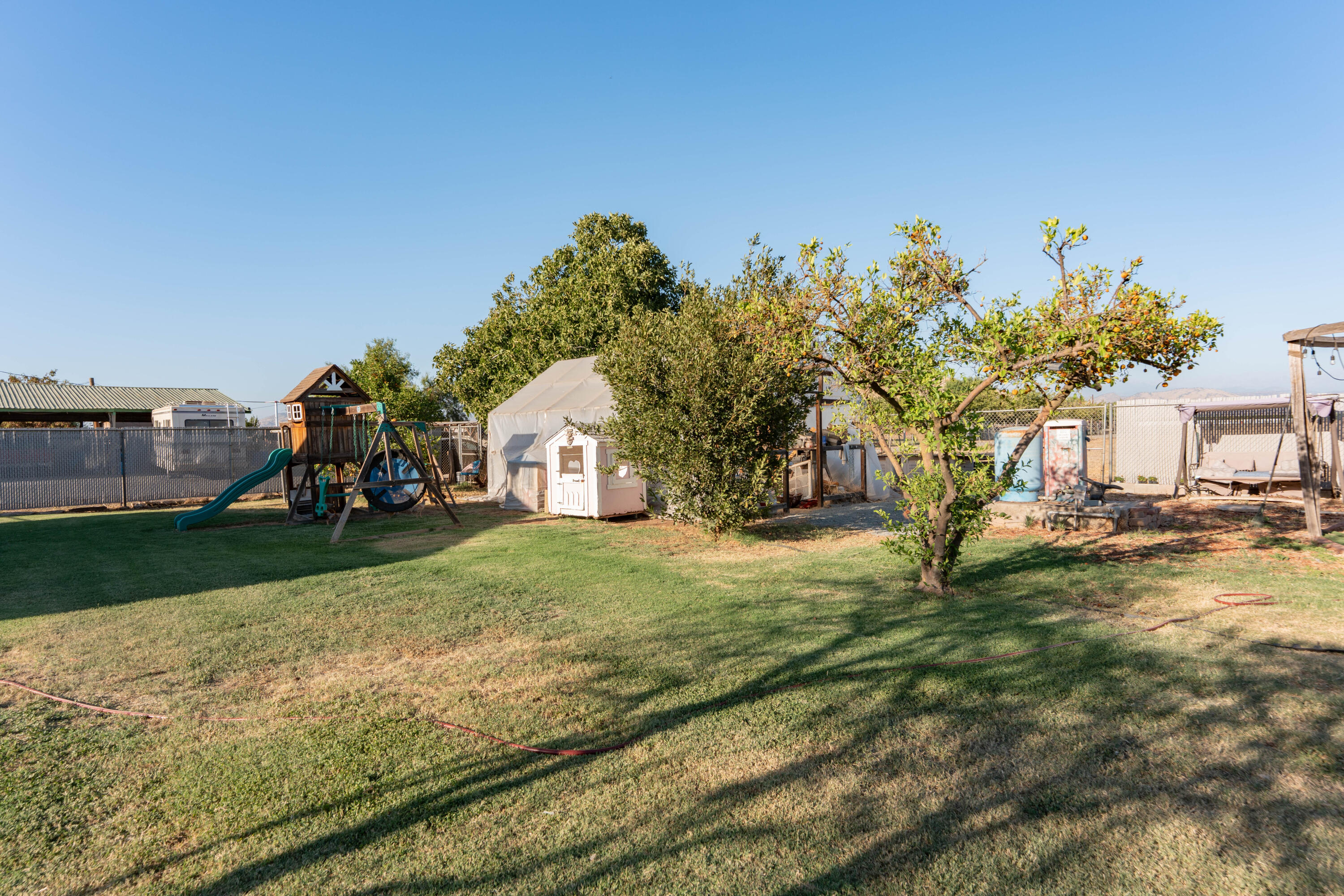 38838 Rd 140, Cutler, CA 93615