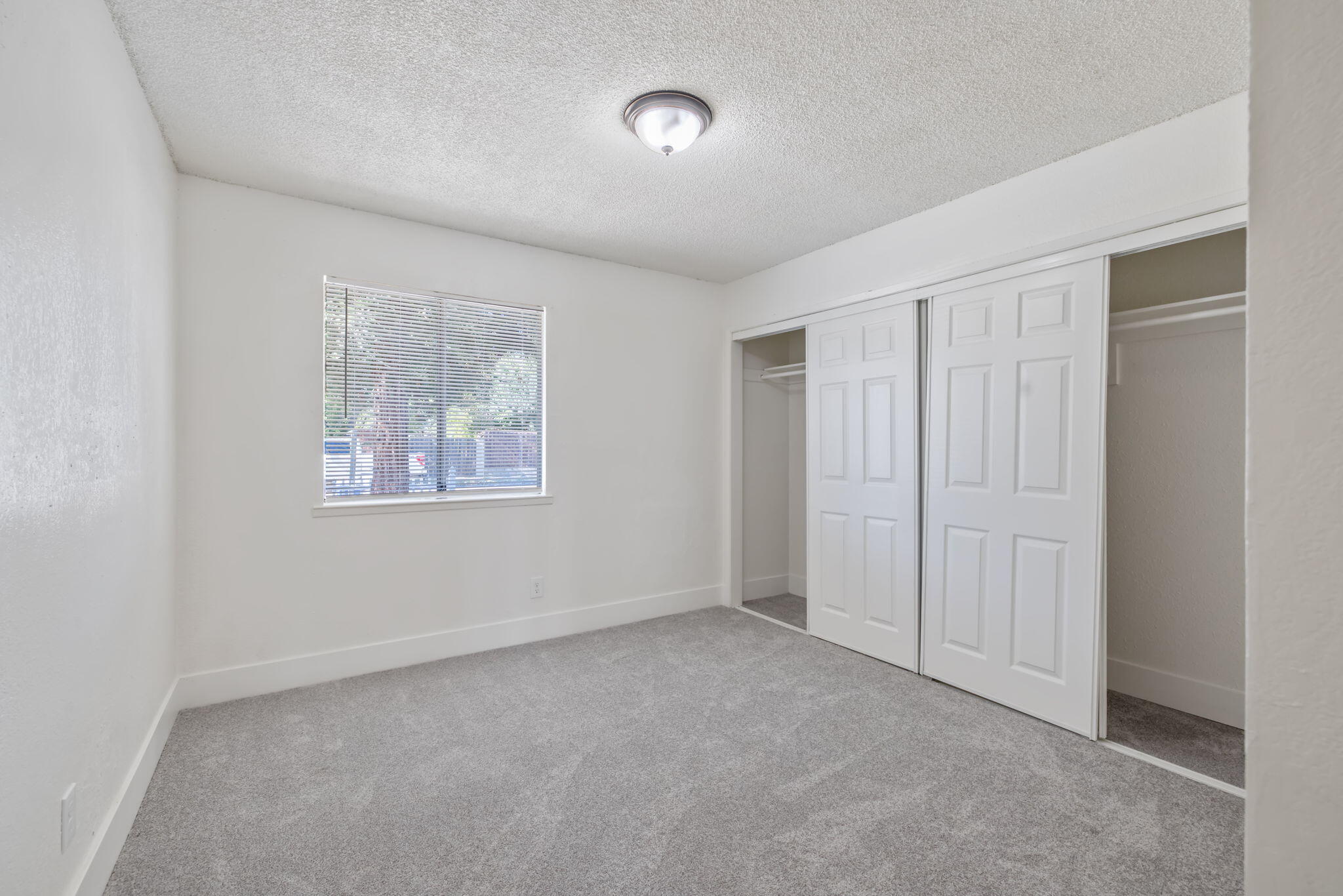 5451 W Santa Ana Ave, Fresno, CA 93722