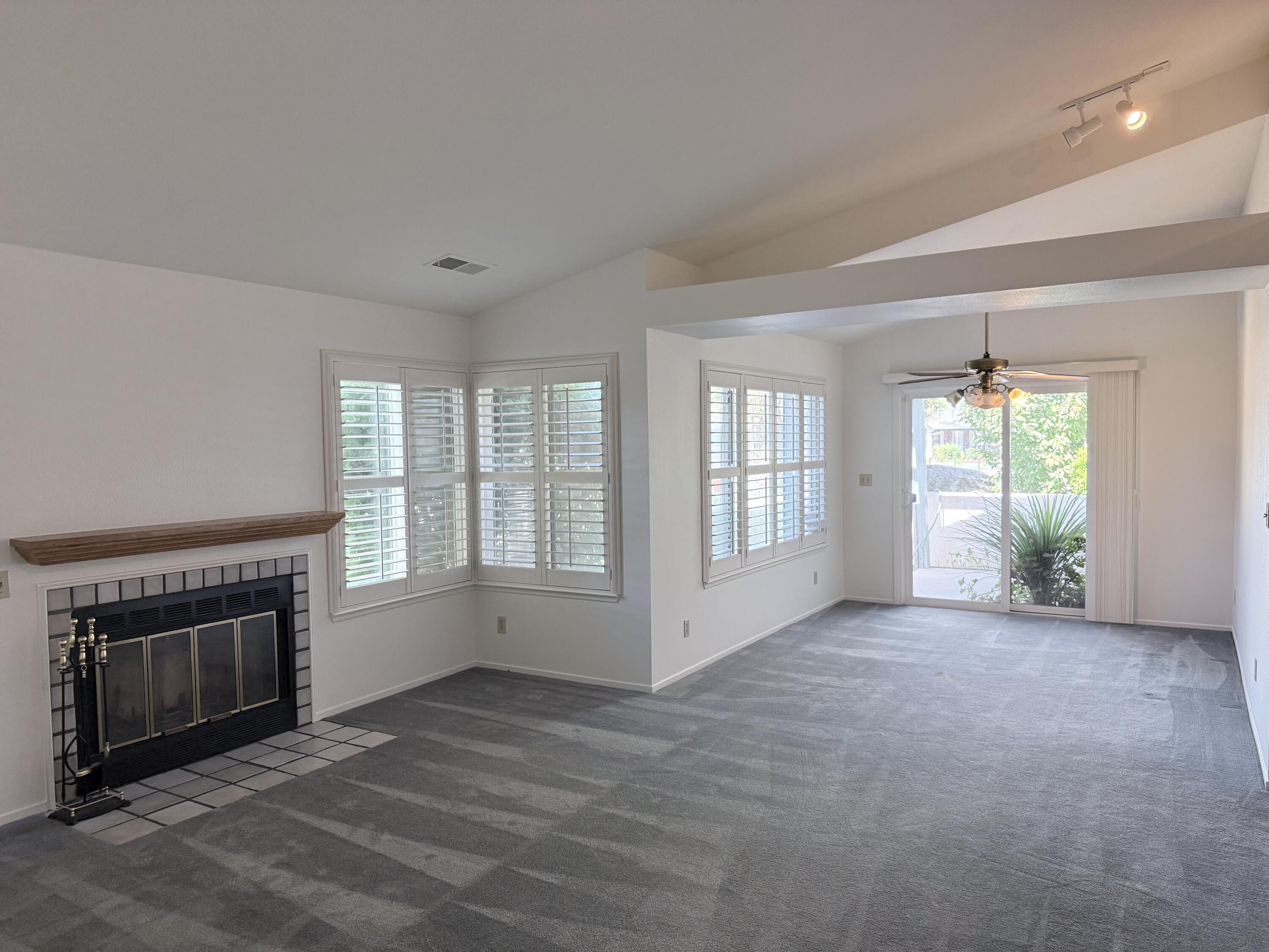 2300 E Iris Ave, Visalia, CA 93292