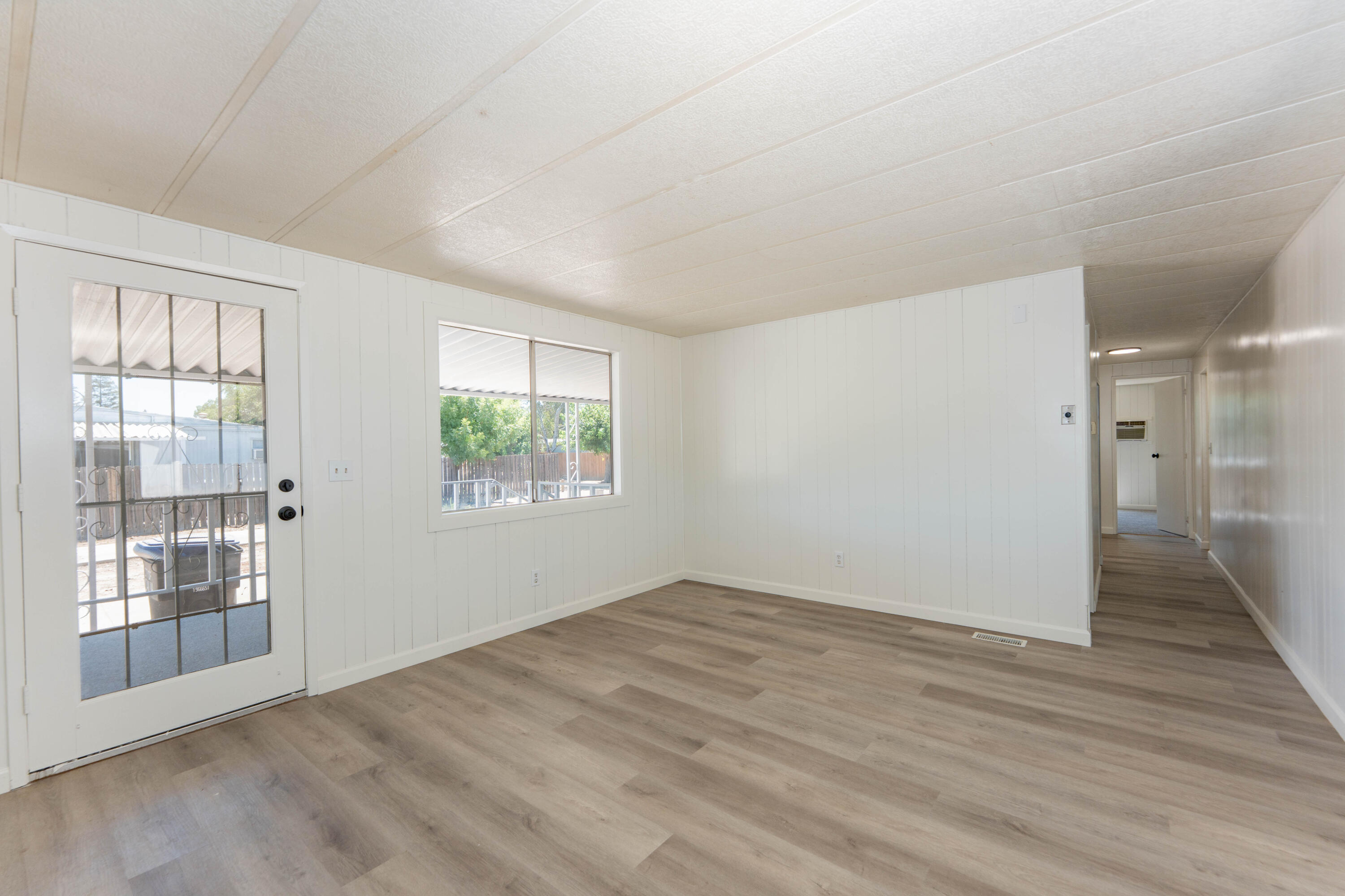 5505 W Tulare Ave #101, Visalia, CA 93277