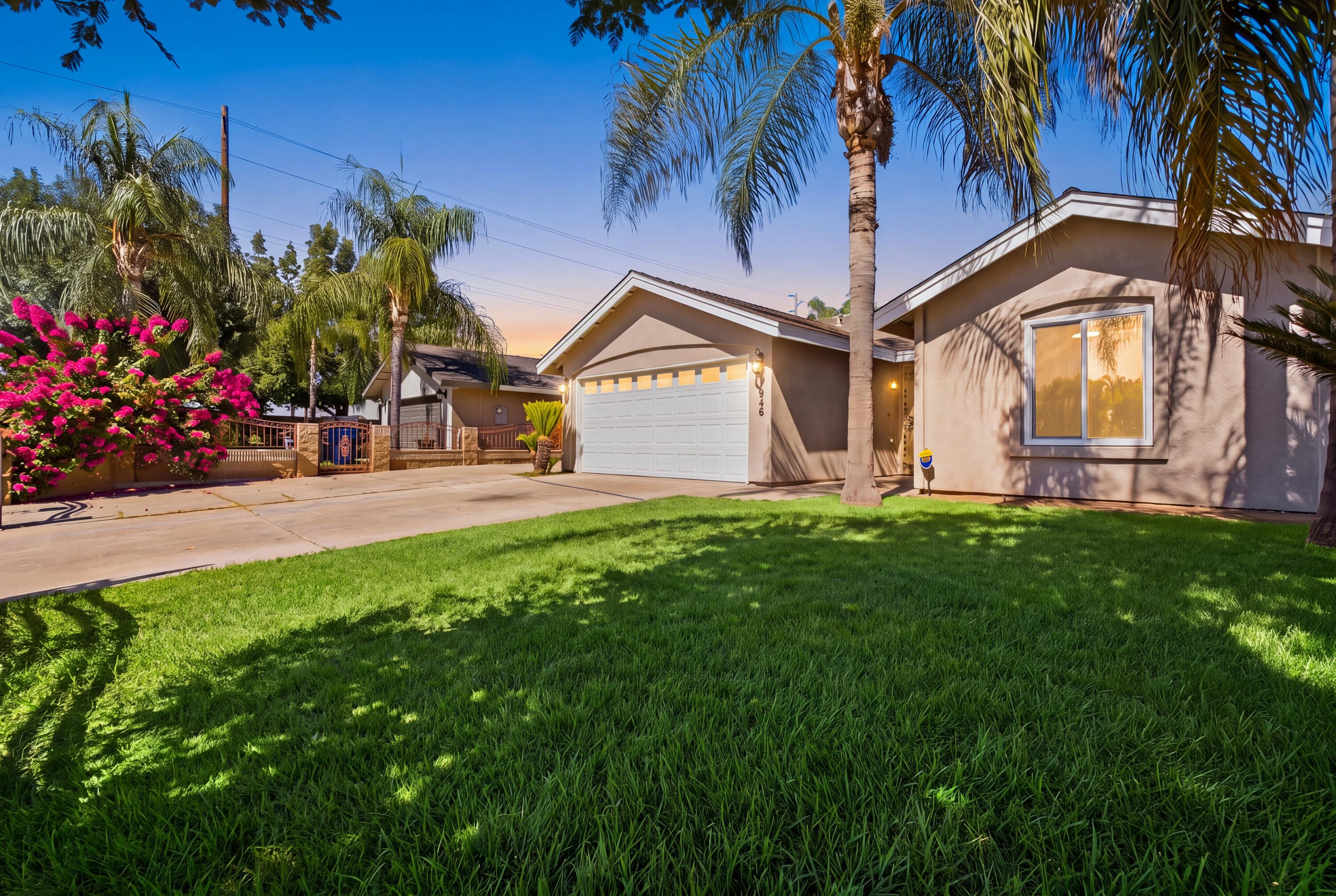 1646 Hartley Ave, Farmersville, CA 93223