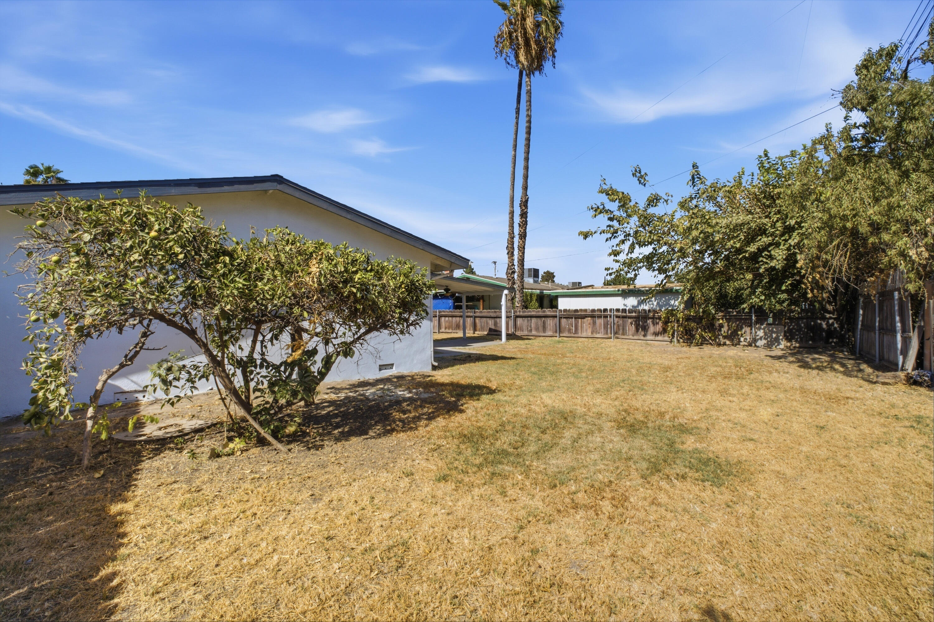 1464 Etna, Tulare, CA 93274