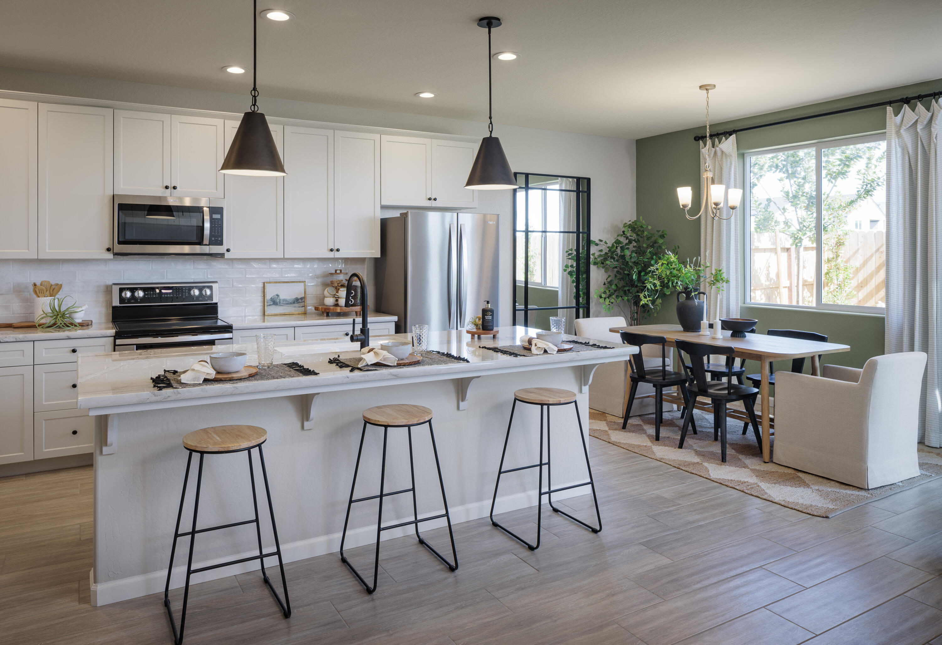 6292 Ave 305 #Gh 51, Visalia, CA 93291
