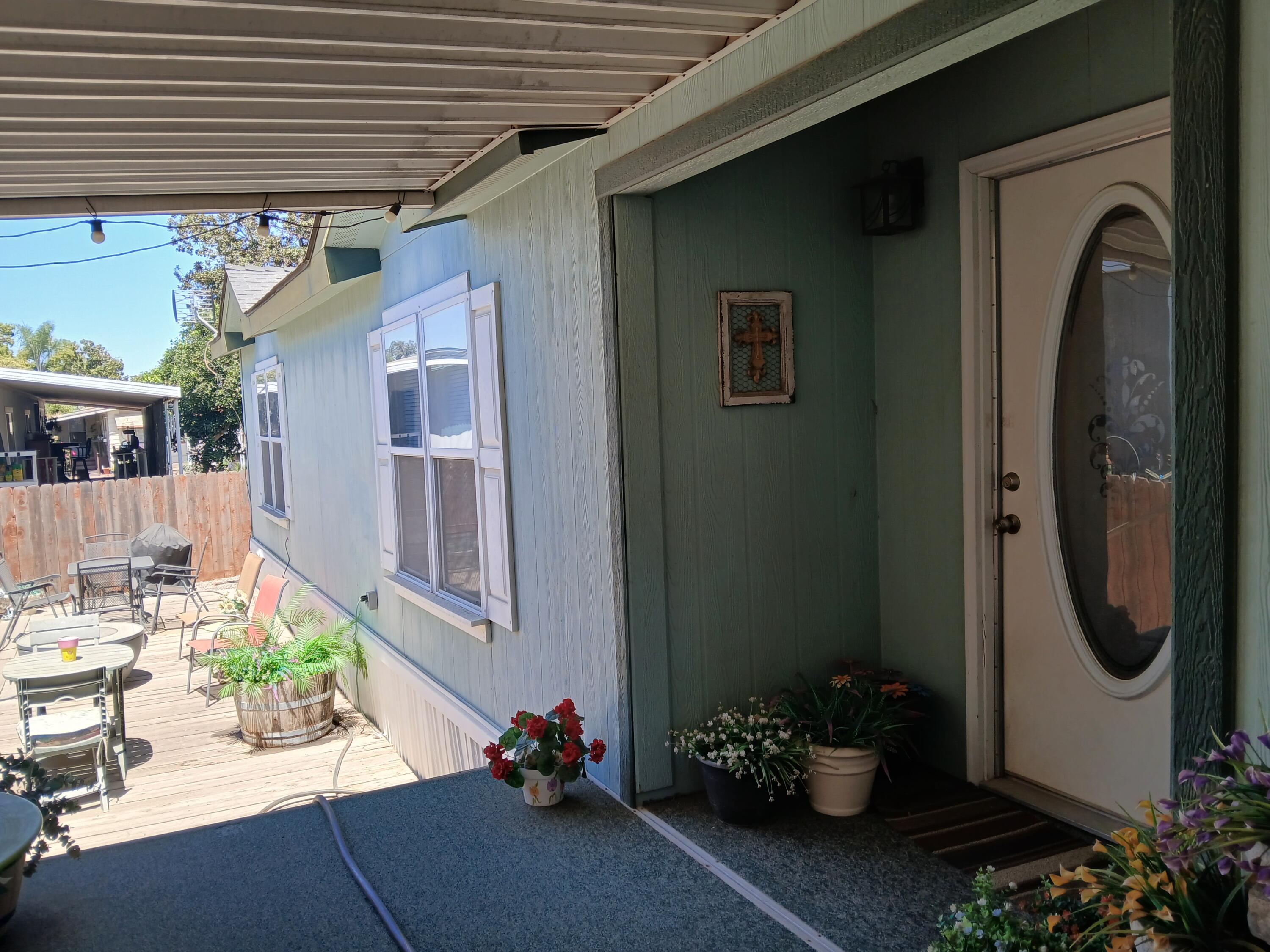 2400 W Midvalley Ave #Q7, Visalia, CA 93277