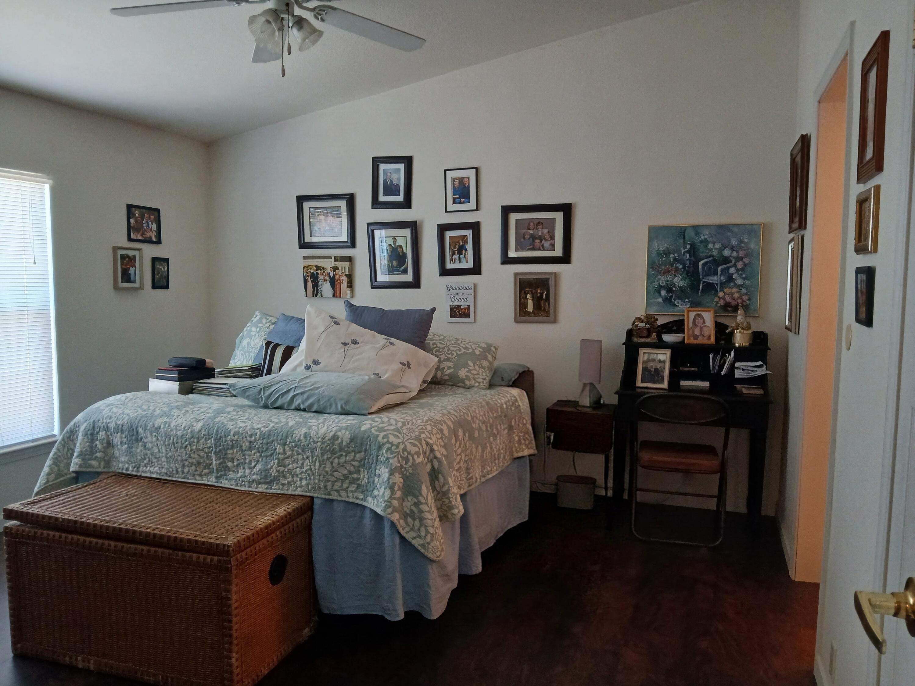 2400 W Midvalley Ave #Q7, Visalia, CA 93277