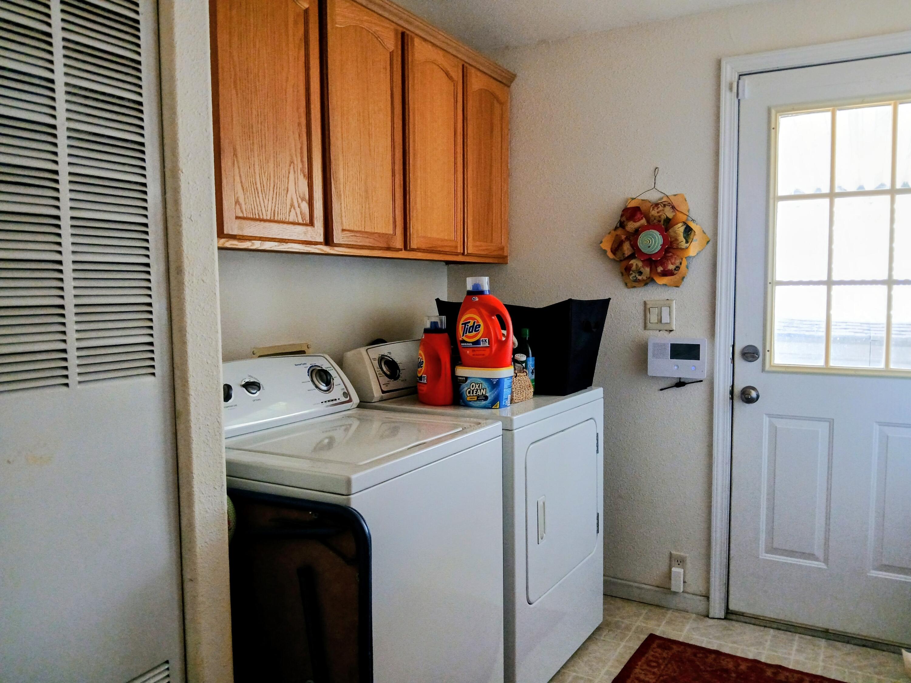 2400 W Midvalley Ave #Q7, Visalia, CA 93277
