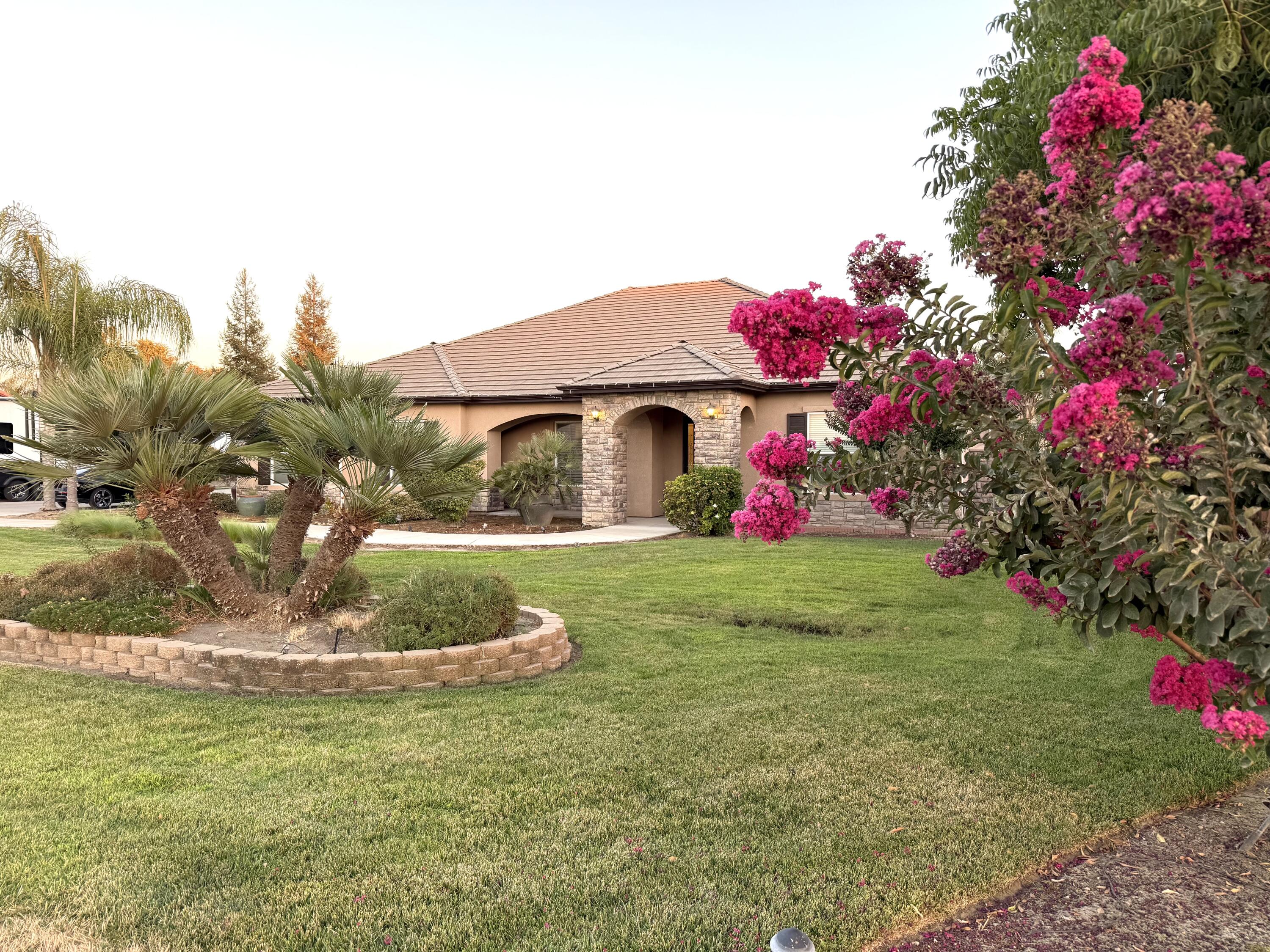 12165 Avenue 322 St, Visalia, CA 93291