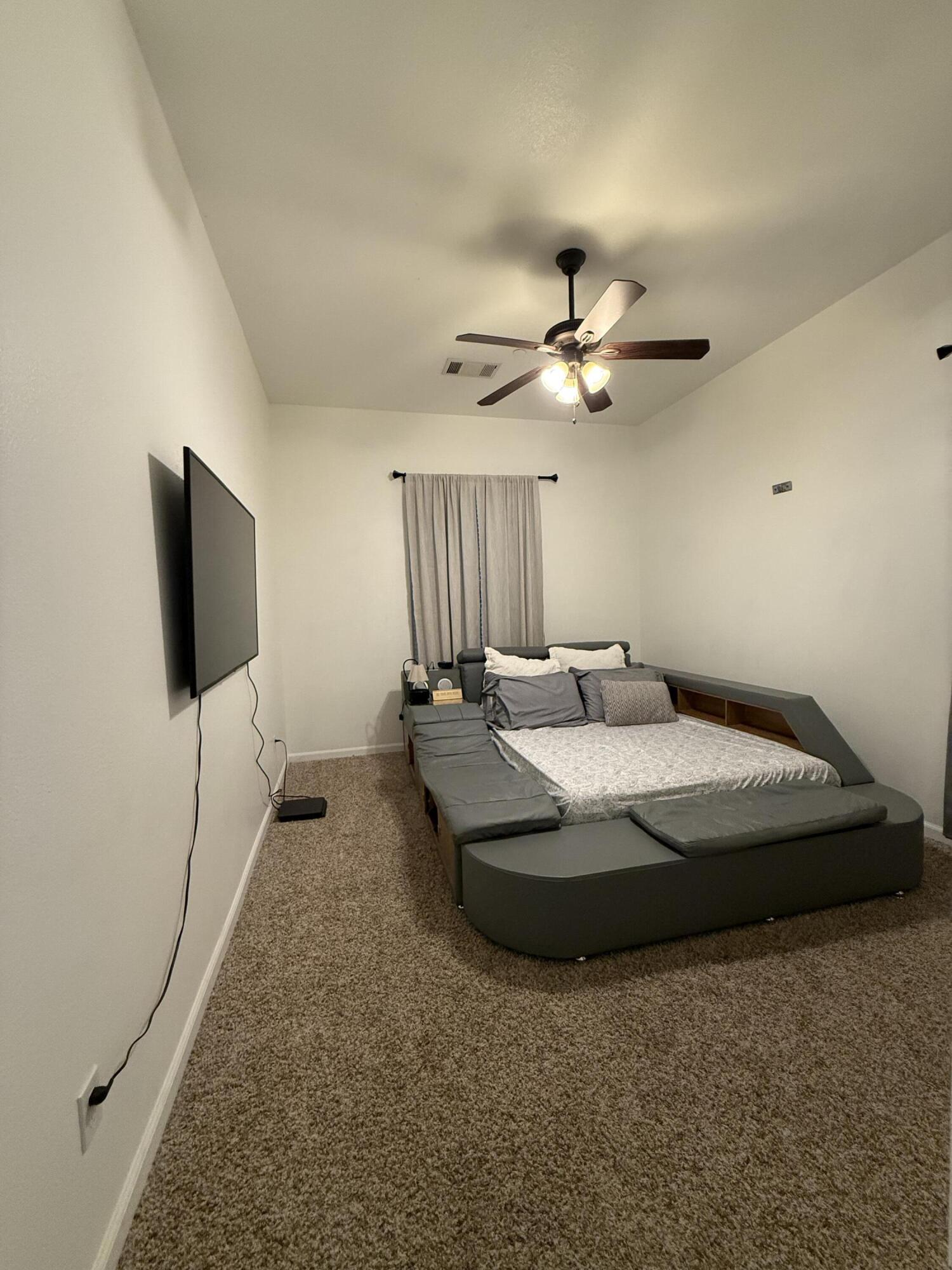 12165 Avenue 322 St, Visalia, CA 93291
