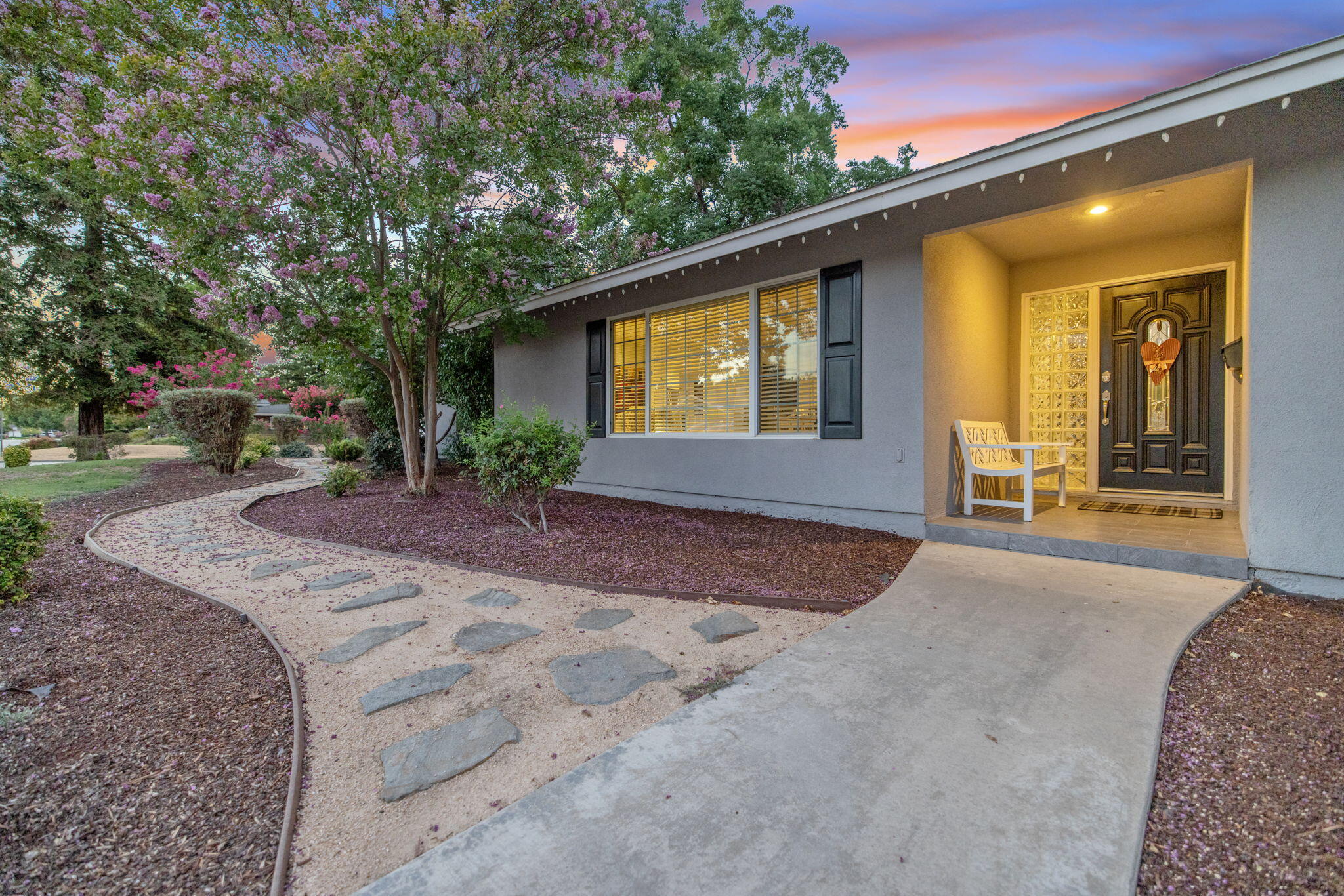 3106 W Hyde Ave, Visalia, CA 93291