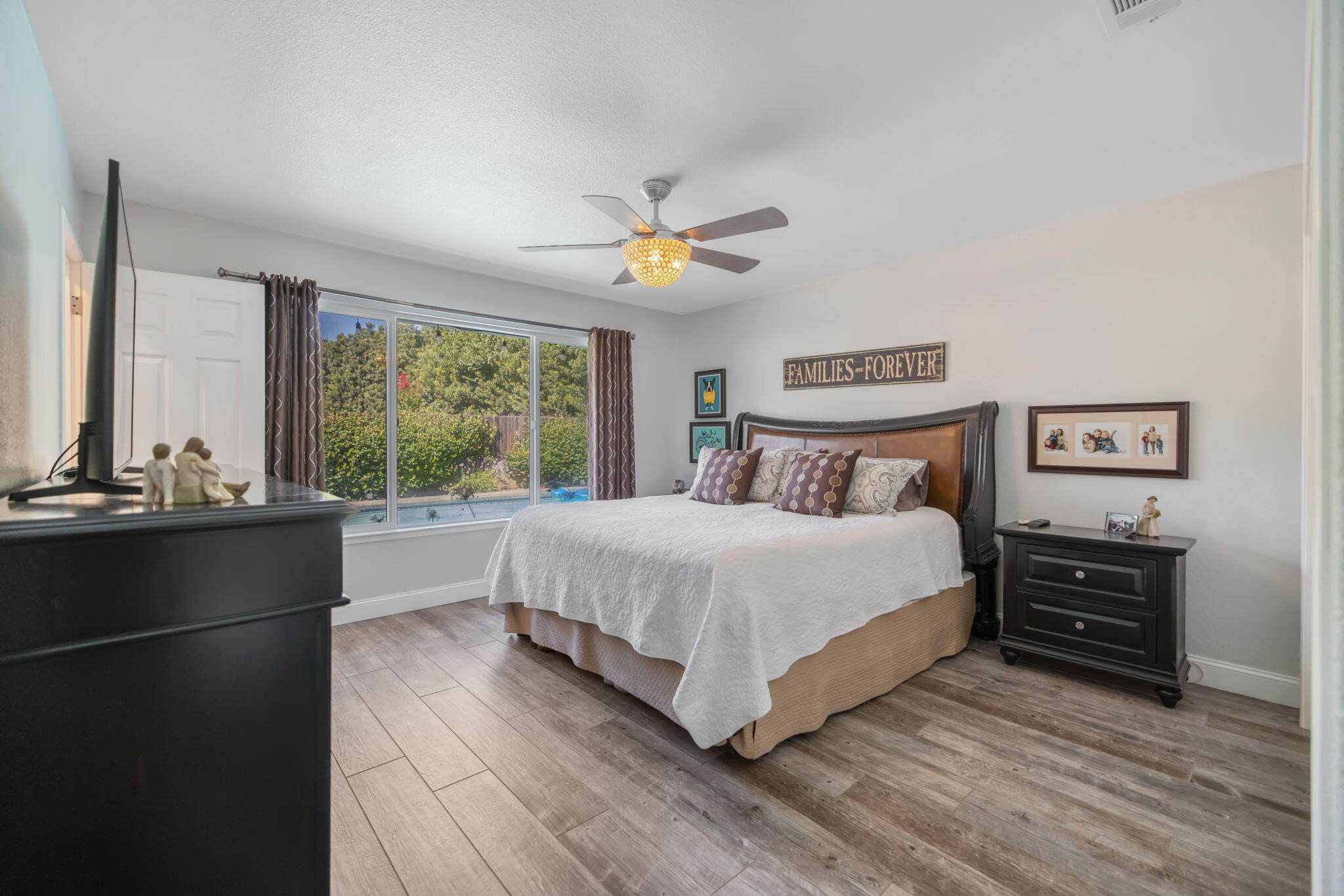 3106 W Hyde Ave, Visalia, CA 93291
