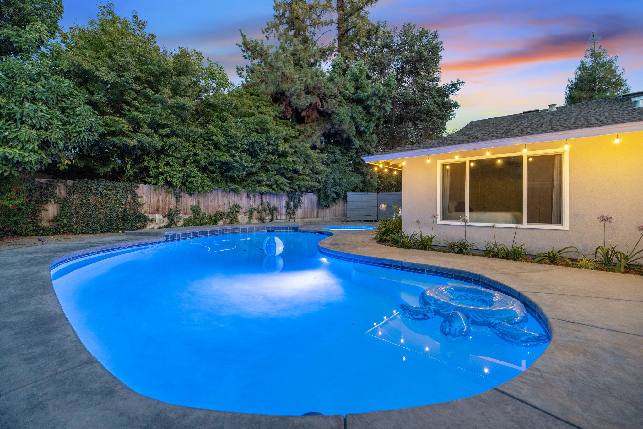 3106 W Hyde Ave, Visalia, CA 93291
