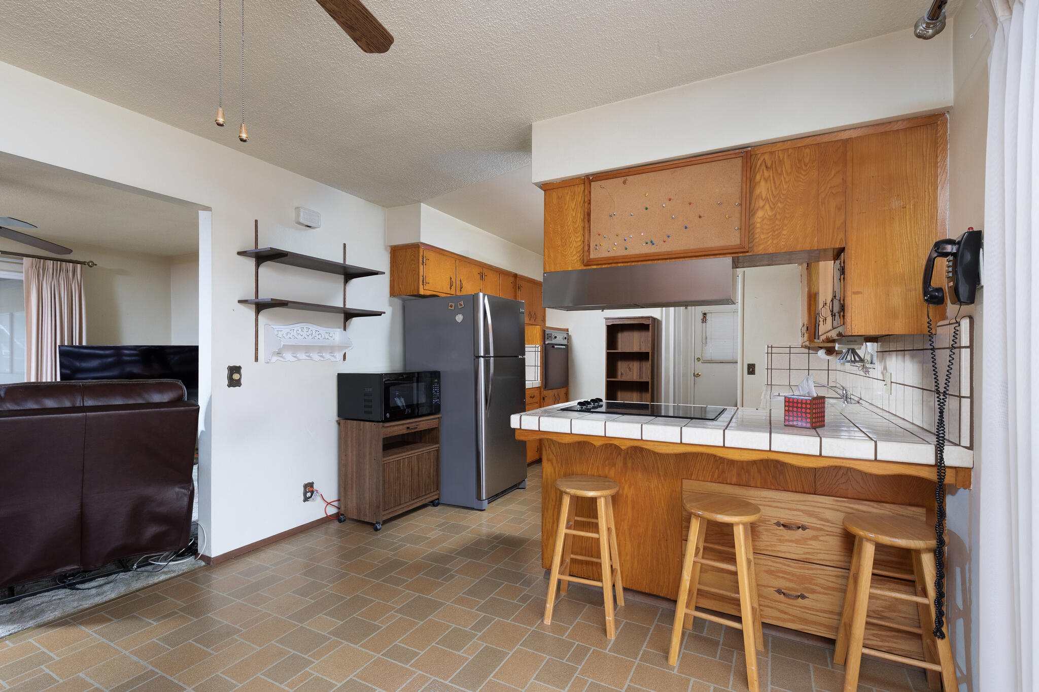 41428 David Rd, Orosi, CA 93647