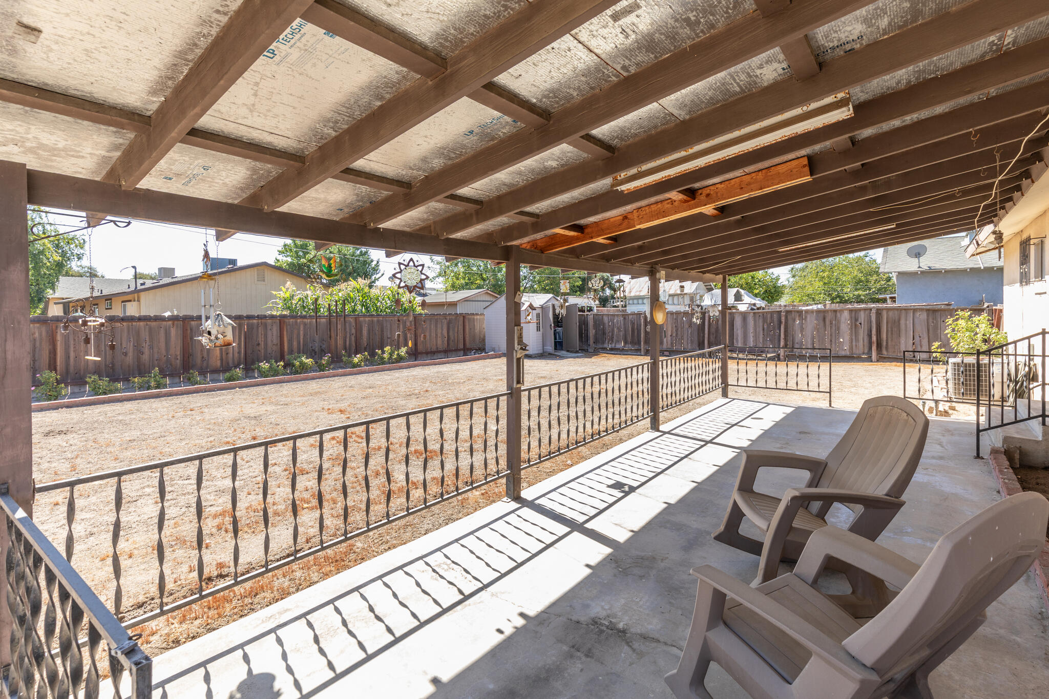 41428 David Rd, Orosi, CA 93647