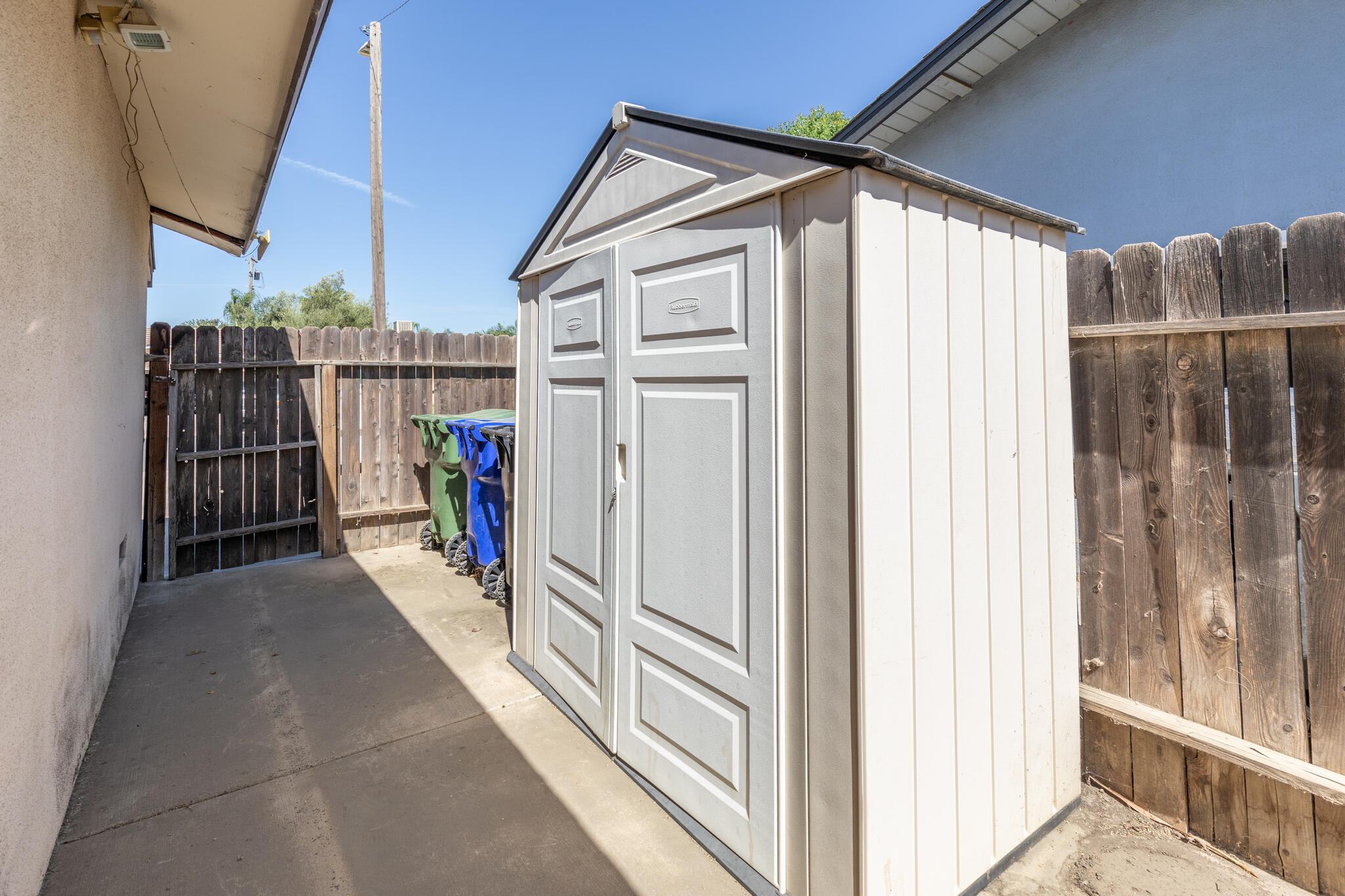 41428 David Rd, Orosi, CA 93647